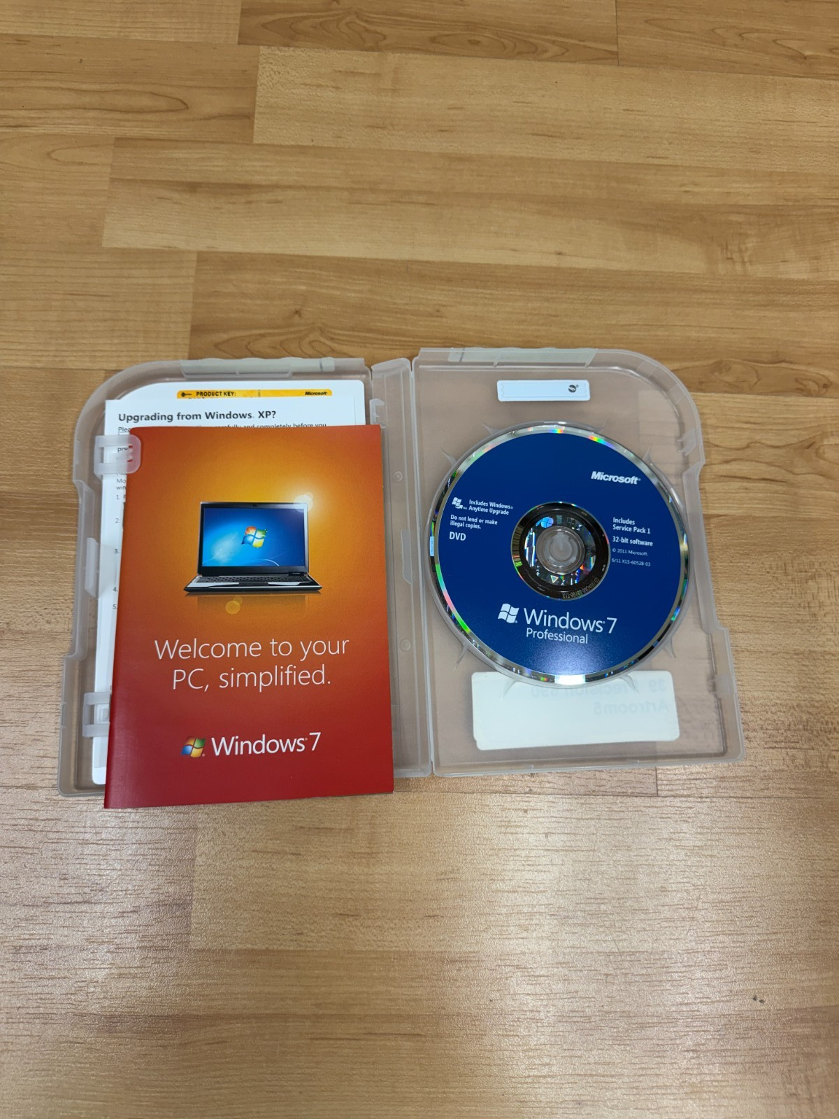 Microsoft Windows 7 Professional 32-bit & 64-bit Service Pack 1 SP1 Retail Box