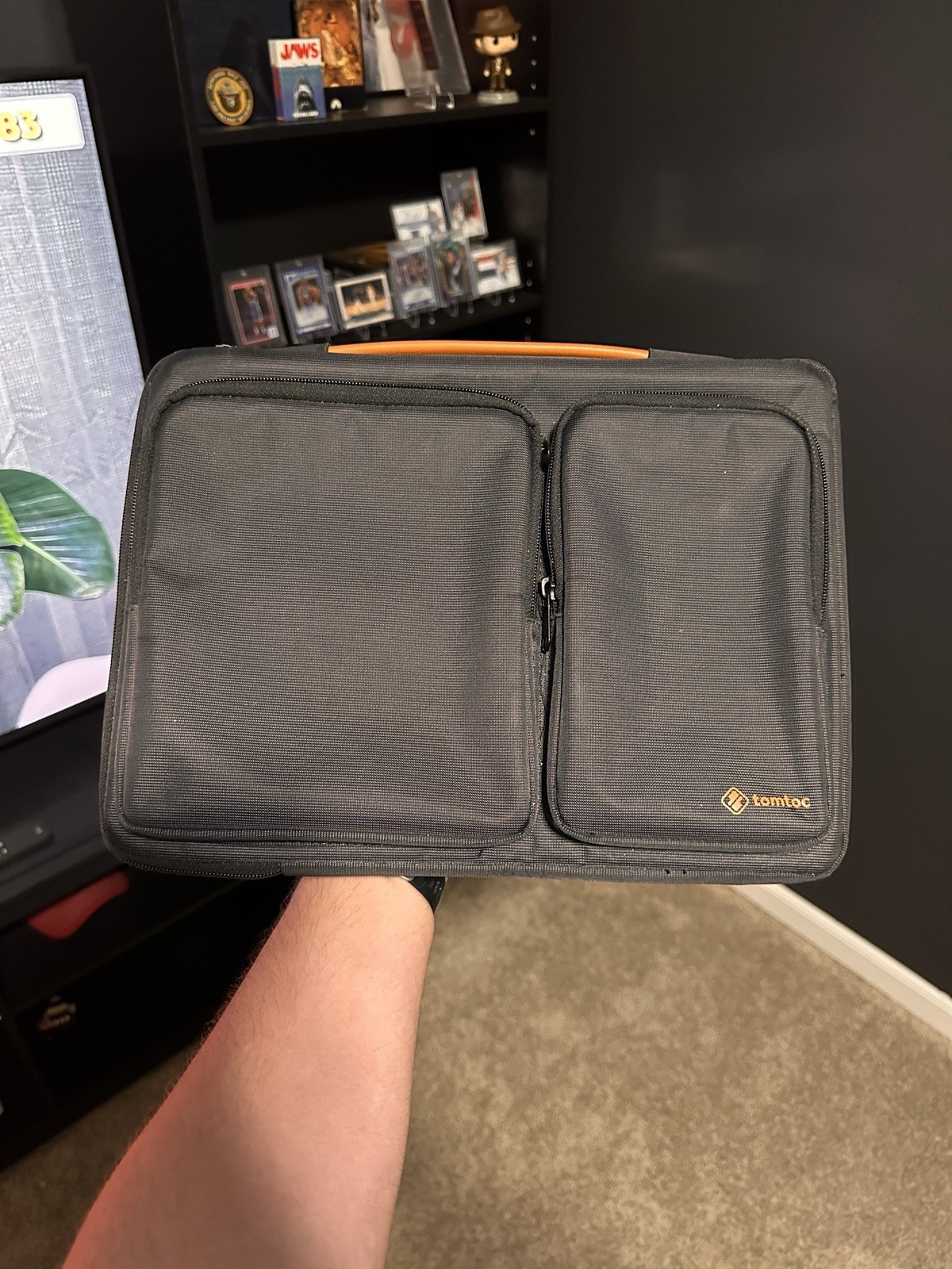 tomtoc Defender A42 Laptop Shoulder Messenger Bag  for 15 inch MacBook Air Black