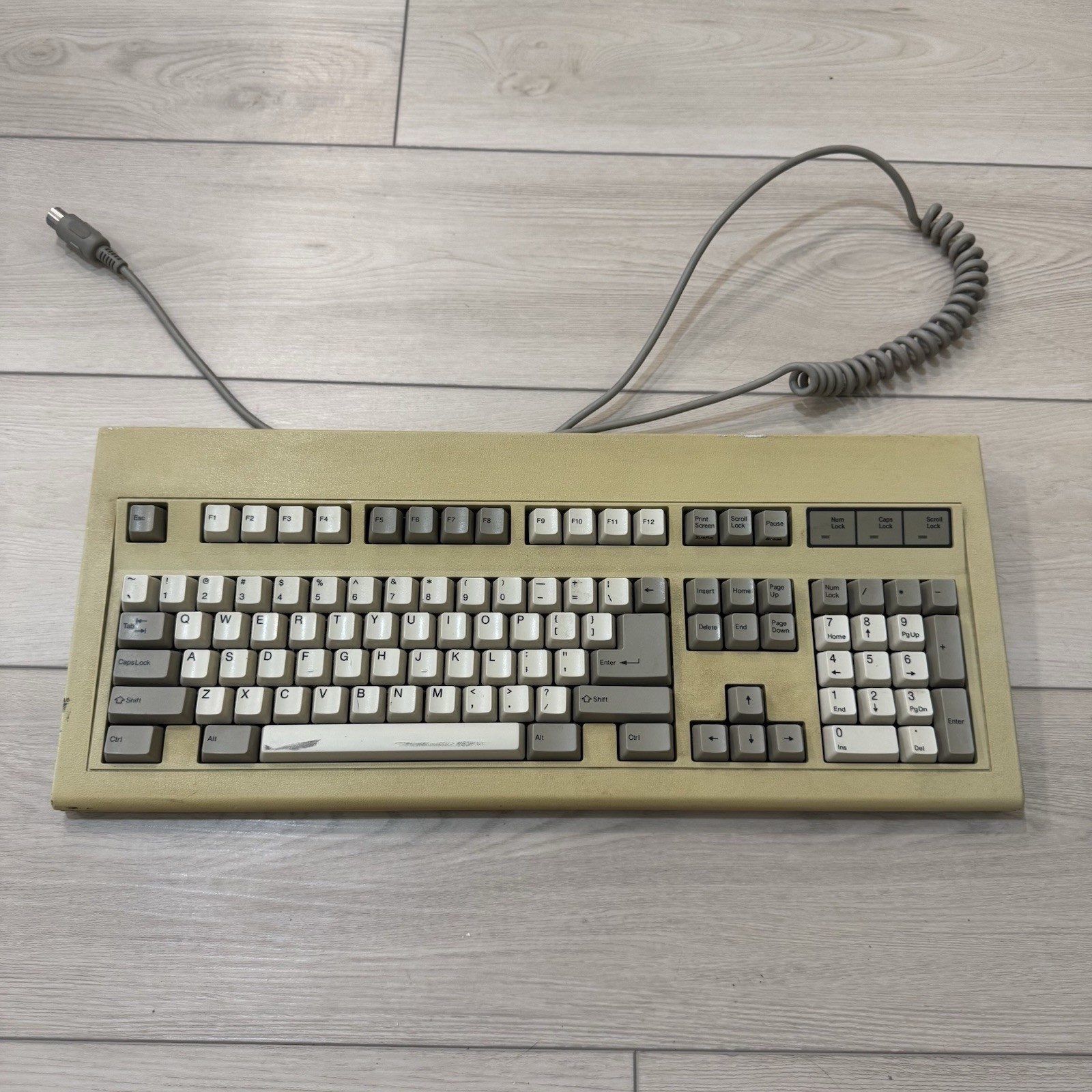 Vintage Identity SMK 2nd Gen Keyboard IDKB-FM Clicky Mechanical IBM Clone