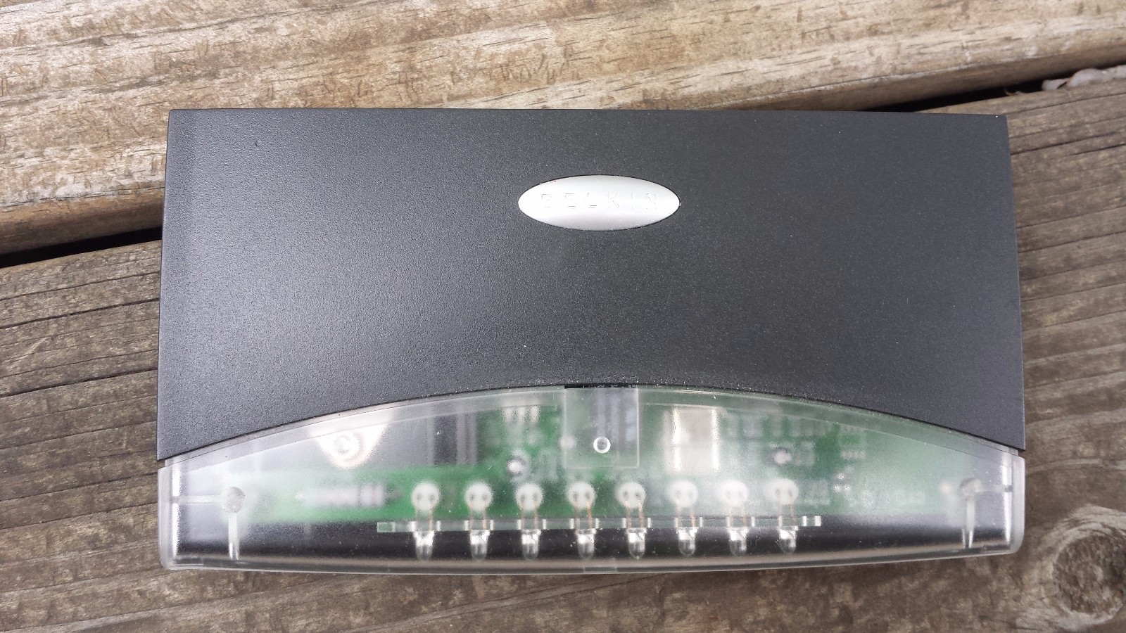  Belkin ExpressBus for iMac Model F5U010