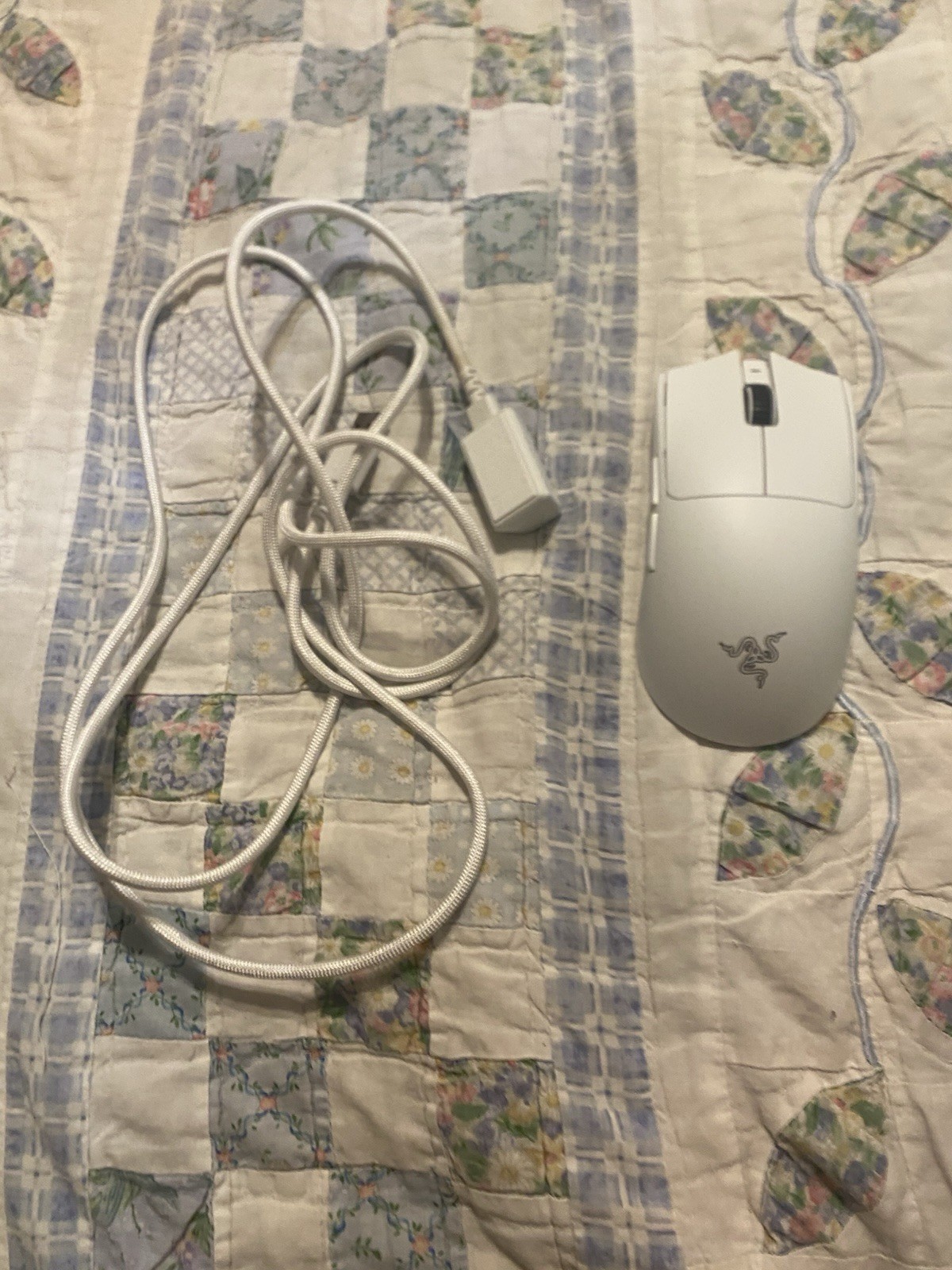Razor Viper V3 Pro White Edition, Ultra Lightweight, Gaming Mouse