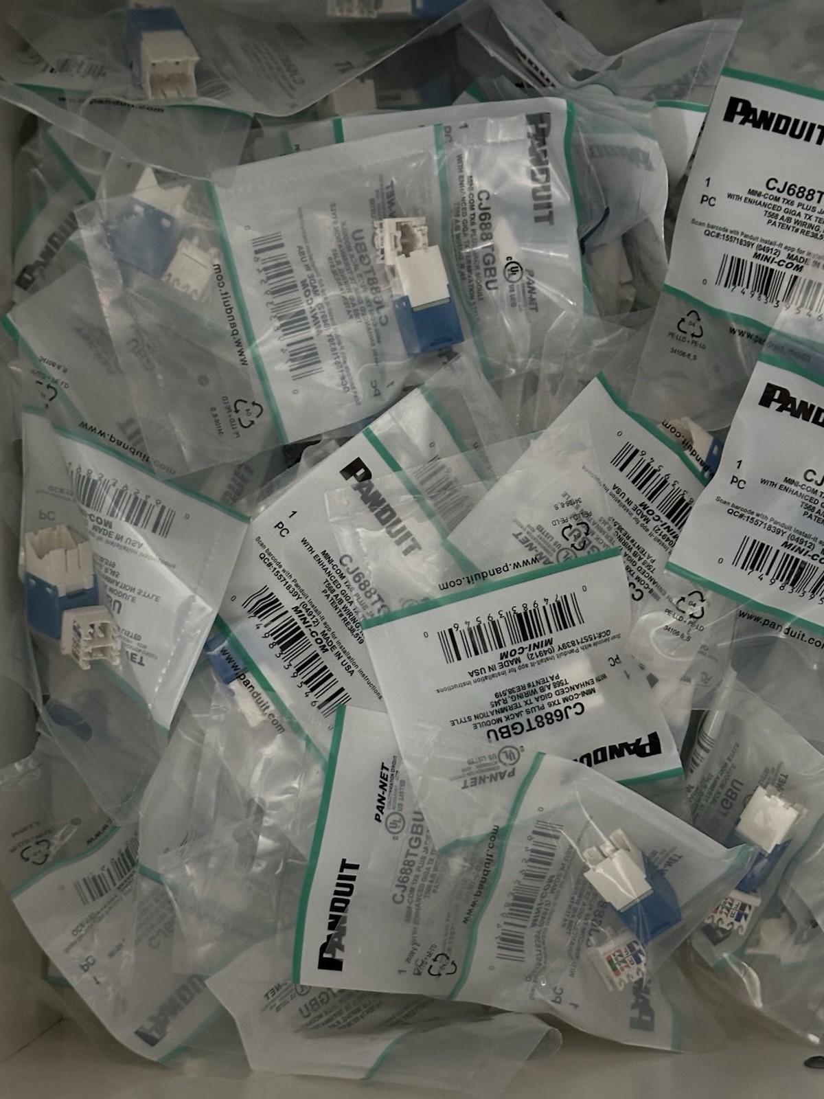 Panduit Mini-Com UTP RJ45 Cat 6 TG Jack Module -BLUE 