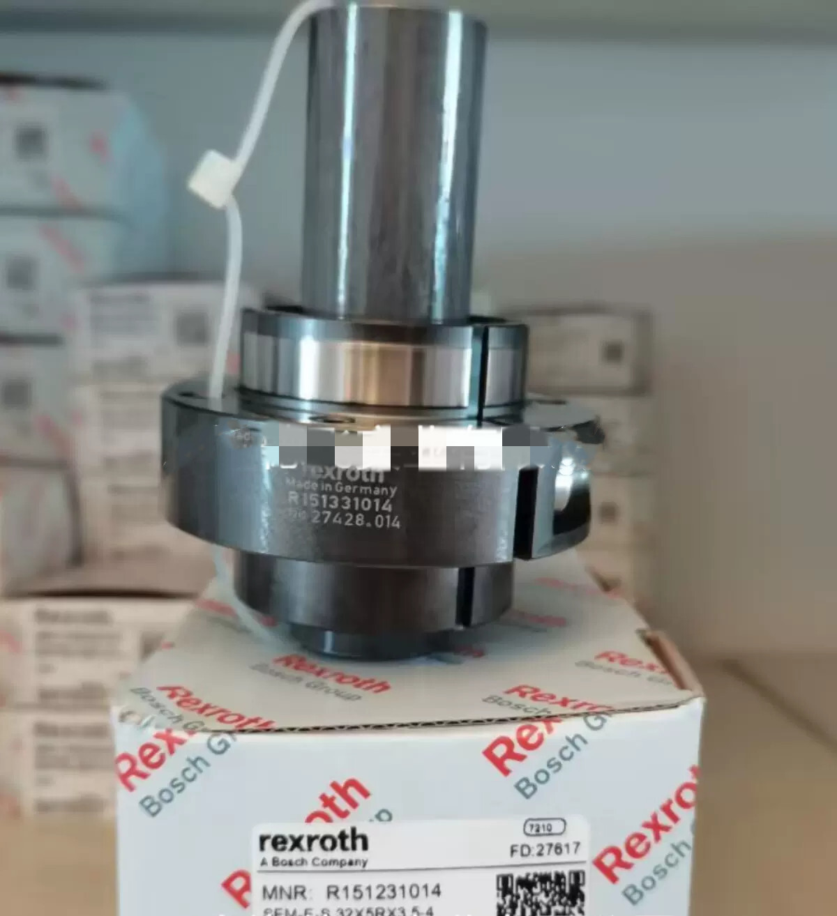 New R151234014 Rexroth ball screw nut R151334014 via FedEx or DHL