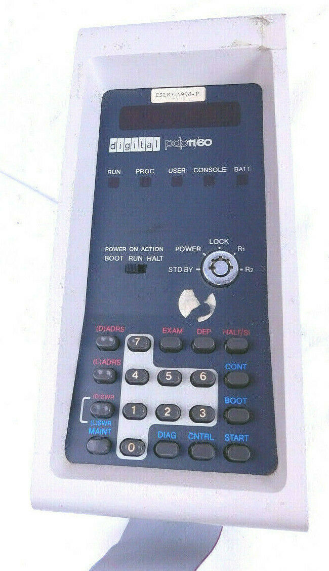 DEC PDP11/60-11 Control Panel (J-01028)