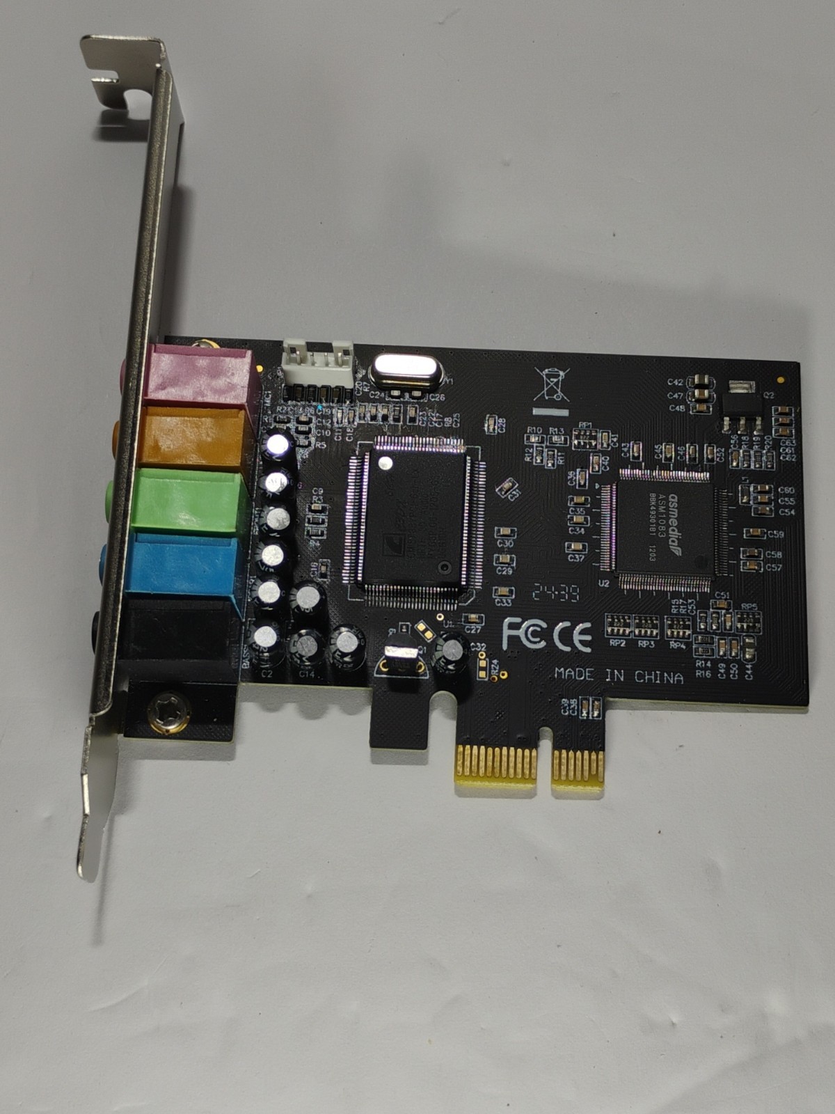 High-Performance ASMedia ASM1083 PCIe Soundcard Enhanced Audio with CMI8738 Chip
