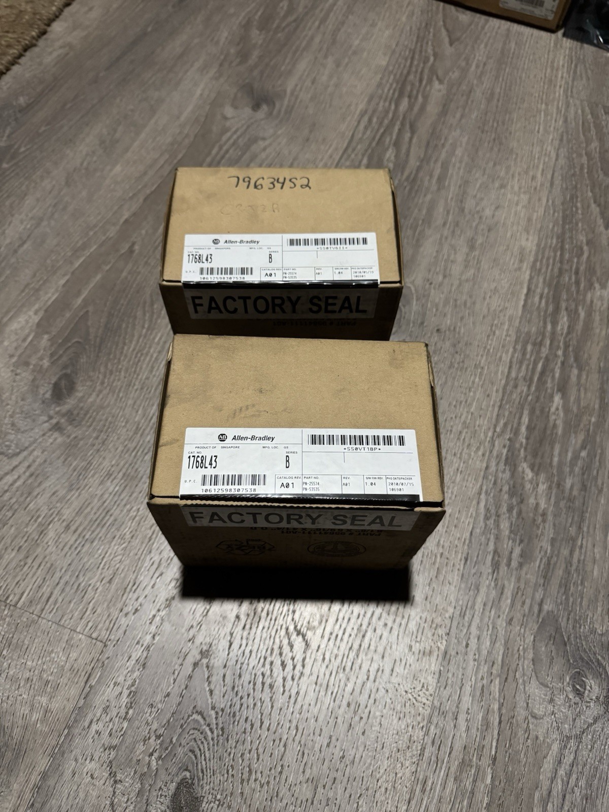 Surplus Open Allen Bradley 1768-L43 /B CompactLogix L43 2MB CONTROLLER New Qty.