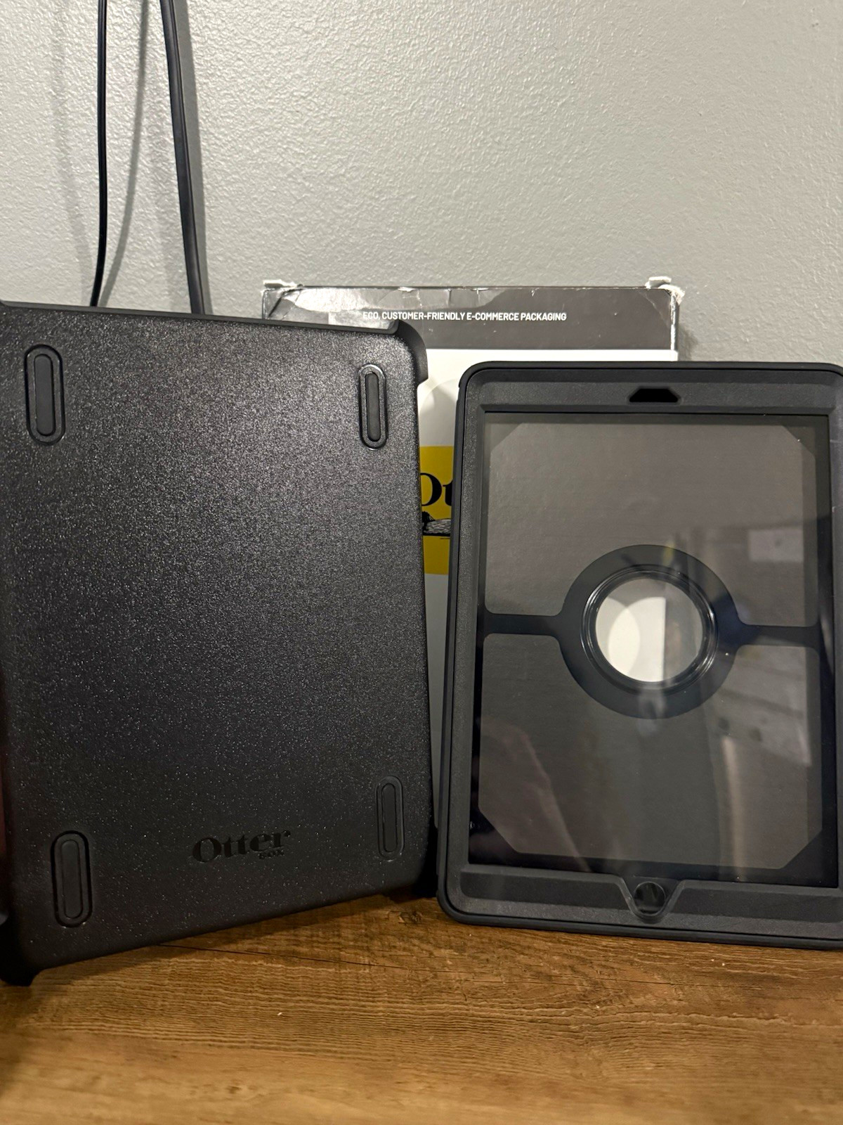 OtterBox Defender Series Rugged Case Shockproof Black iPad 5th/6th Gen 9.7