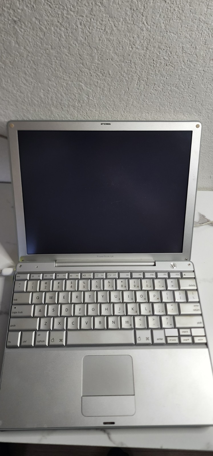 2002 Apple PowerBook G4 A1010 12.1” Screen With Charger For Parts Repair Bundle