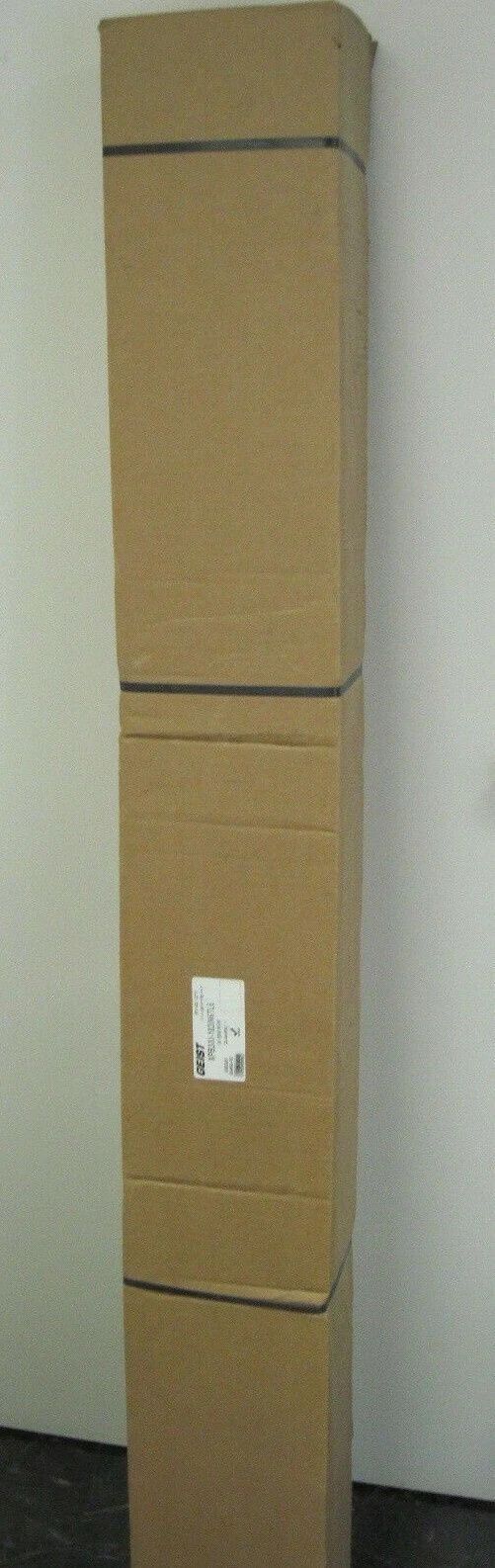 (BRAND NEW) Genuine Geist XPB300-103IN6TL6 Power Strip