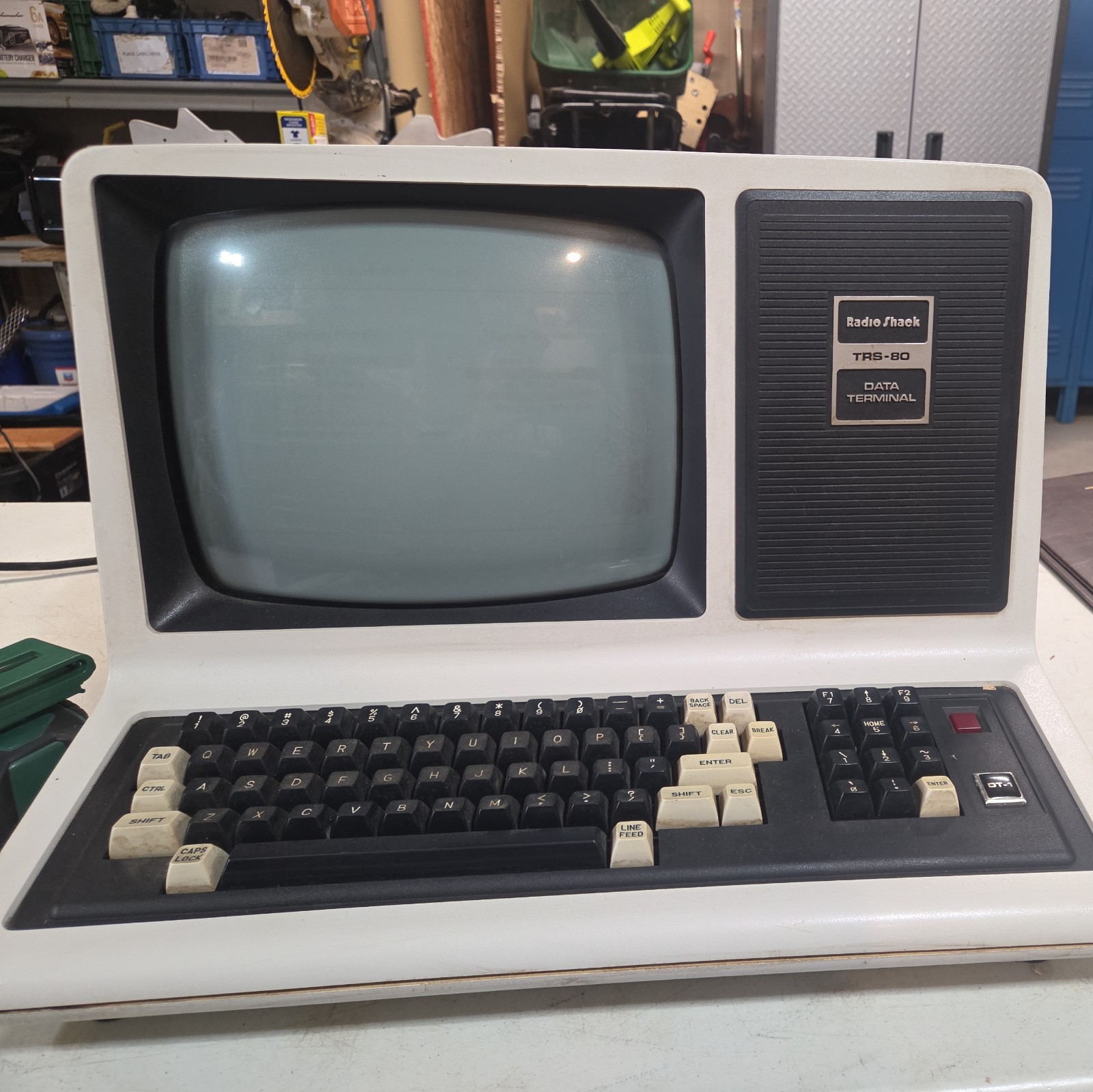 Radio Shack TRS-80 Data Terminal Computer. Model No 26-6050