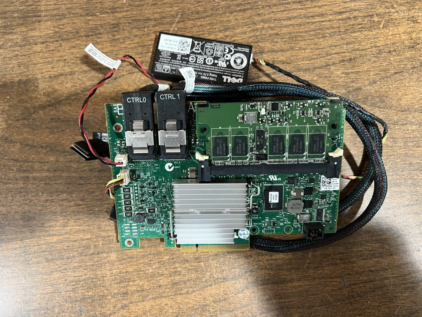 Dell PowerEdge  RAID Controller Kit  0H2R6M H2R6M w/Raid Cables