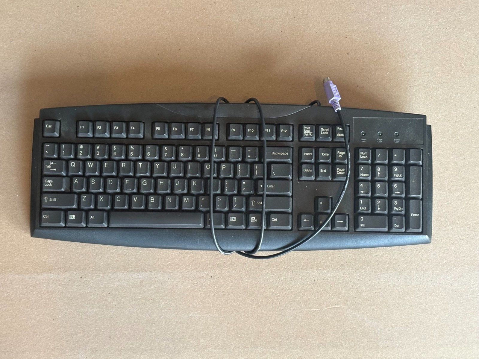 Compaq Keyboard ps/2 Model SK-1688 Wired black WORKING - 