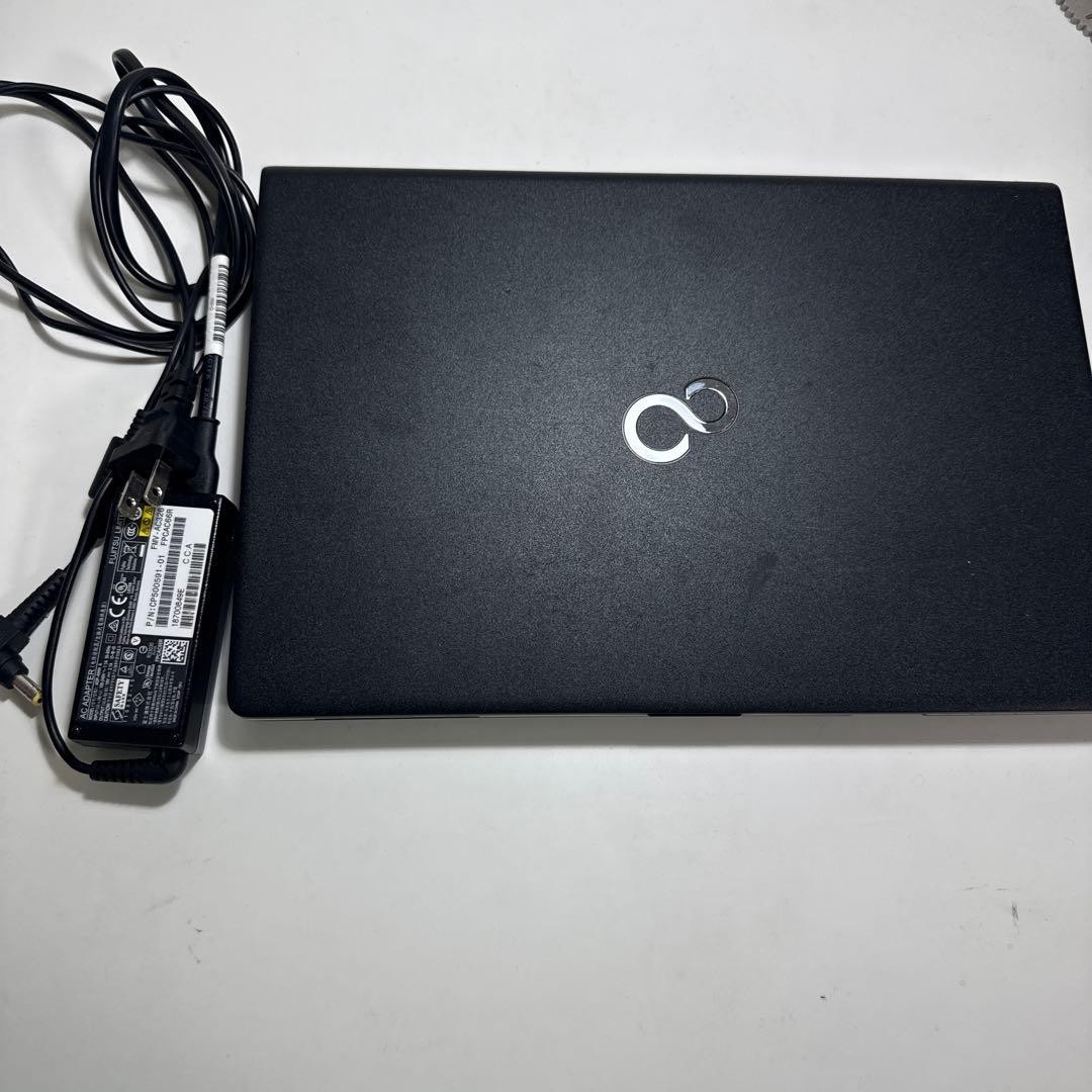 Fujitsu LIFEBOOK S Series Laptop AC Adapter Included Tested USB Ports