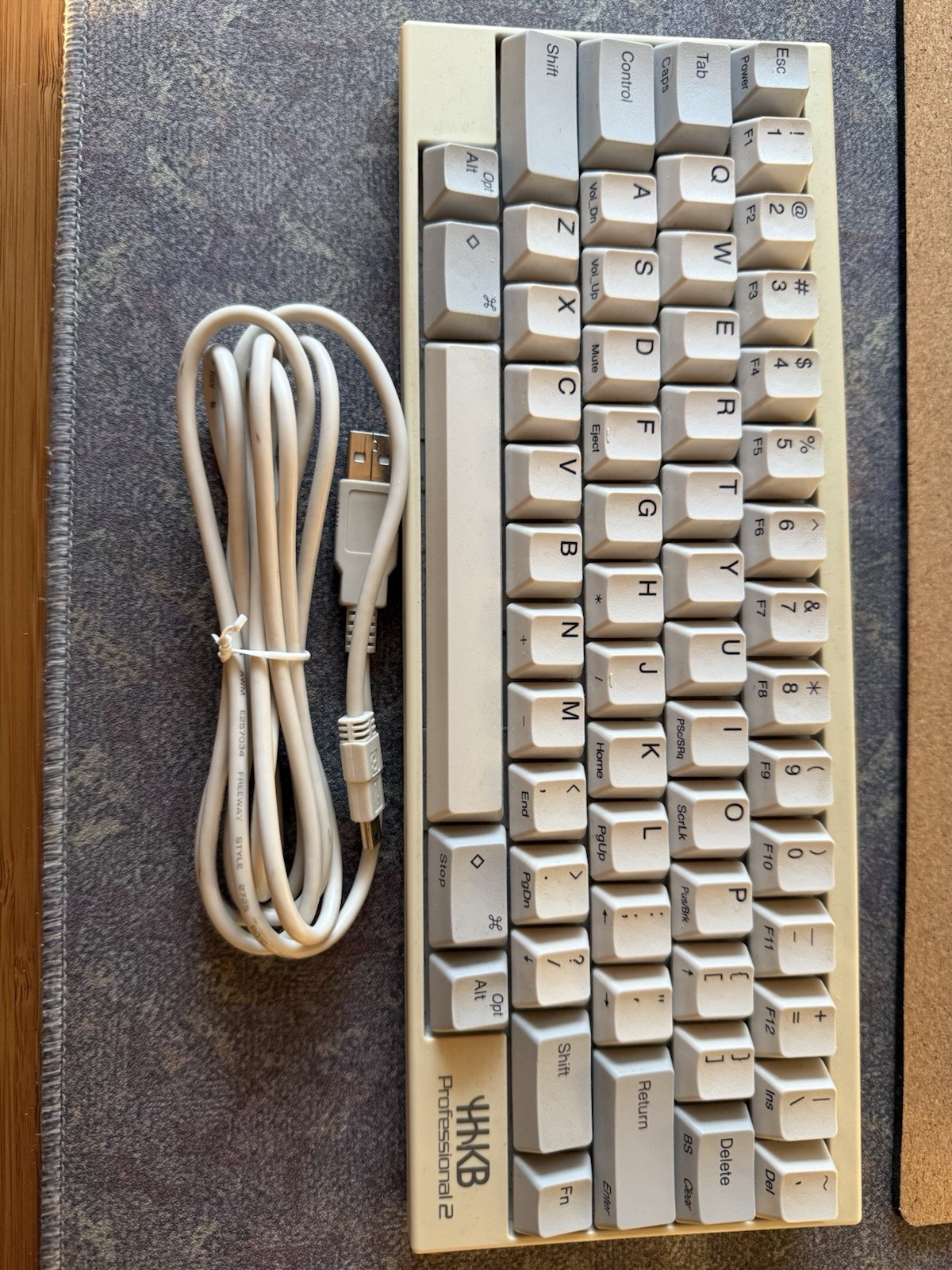 2012 HHKB Happy Hacking Professional 2 Topre Keyboard