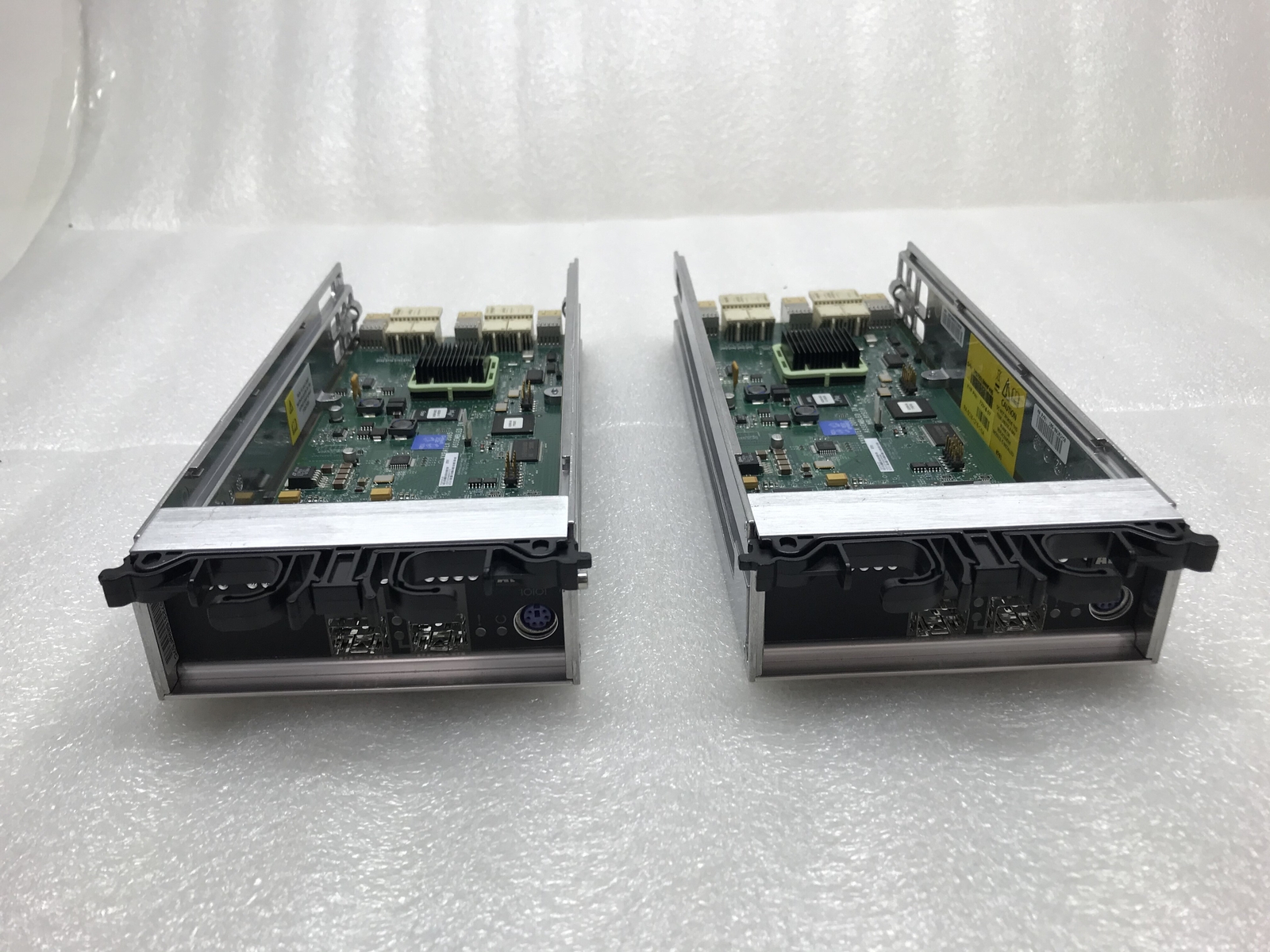 LOT OF 2 82899-06 NetApp AT-FCX Controller Module 106-00101+E0 78625-01