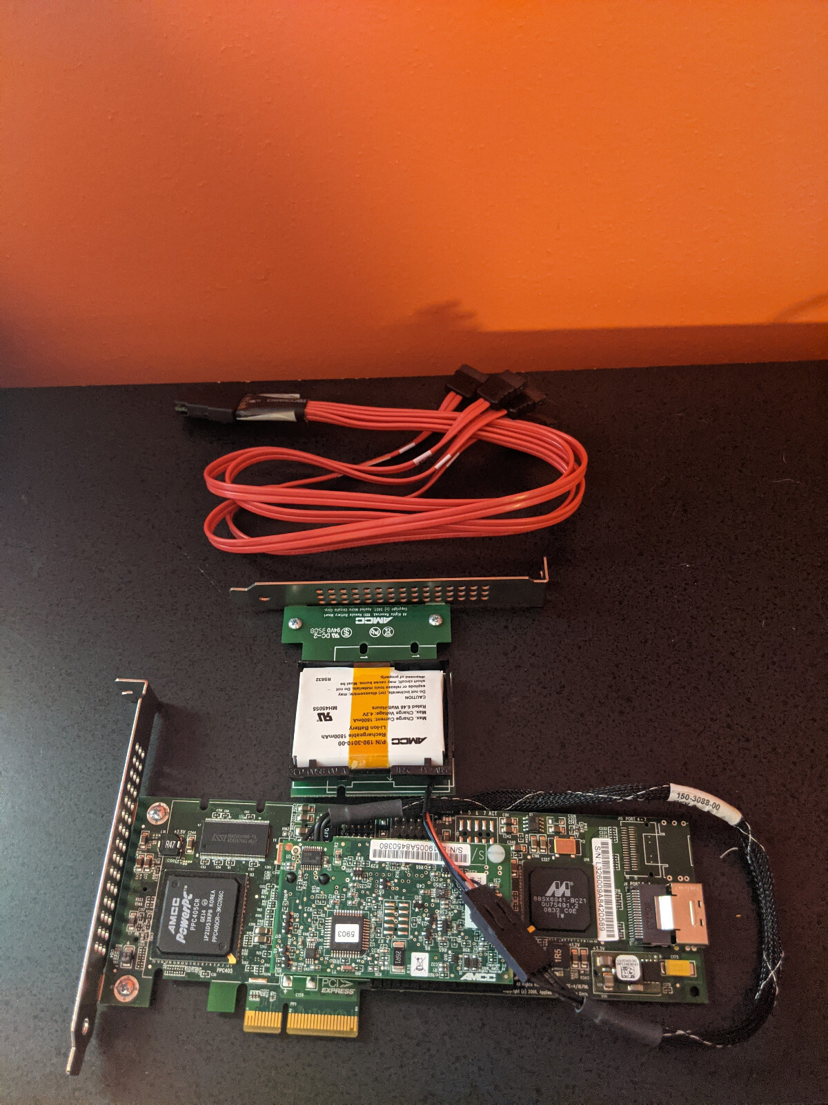 AMCC 9650SE-4LPML 700-3260-10D RAID PCIE Controller Card With cable and battery