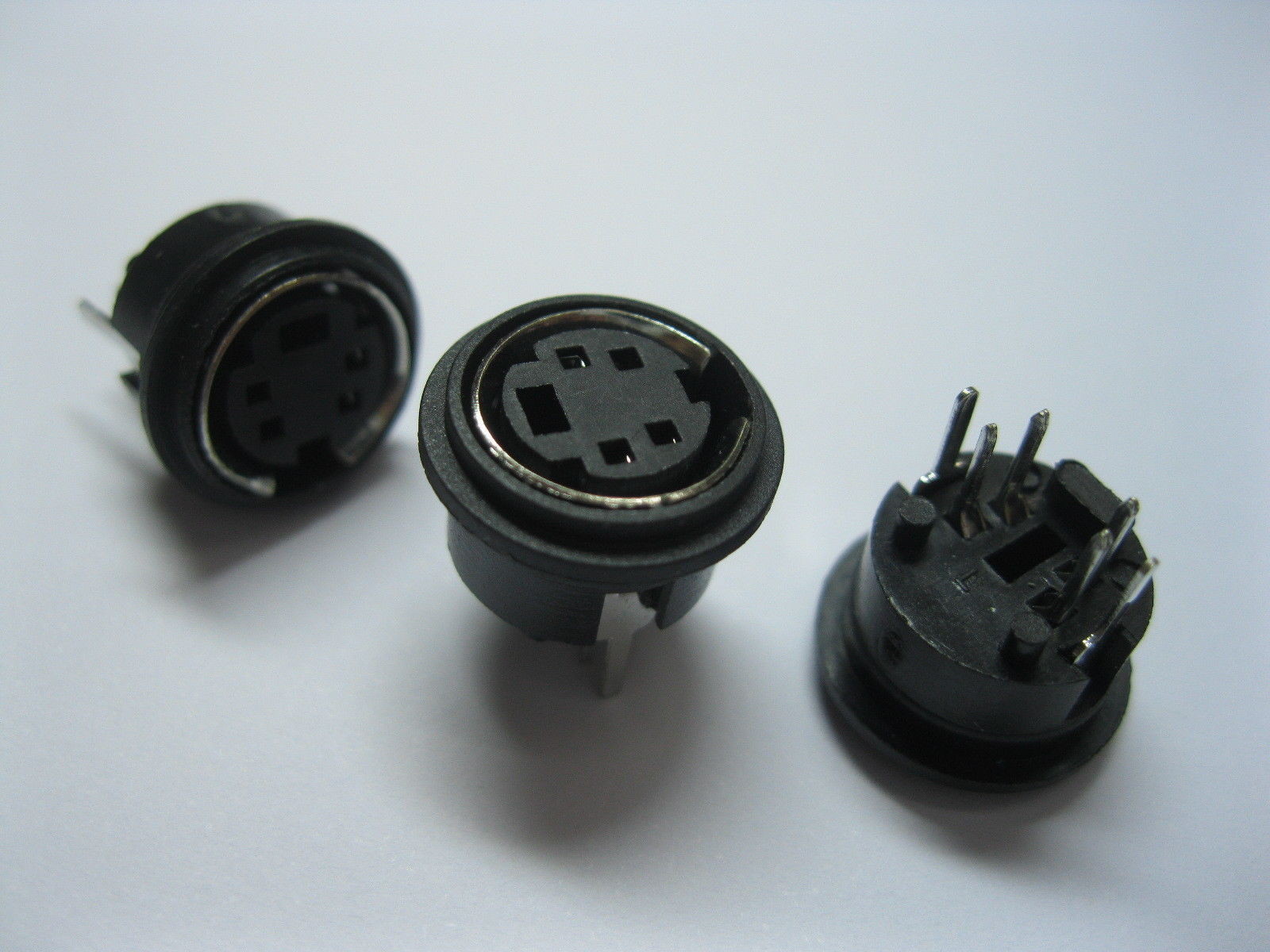 50 Pcs Mini 4 Pin Circular PCB Mount DIN Connector Snap and Lock Vertical New