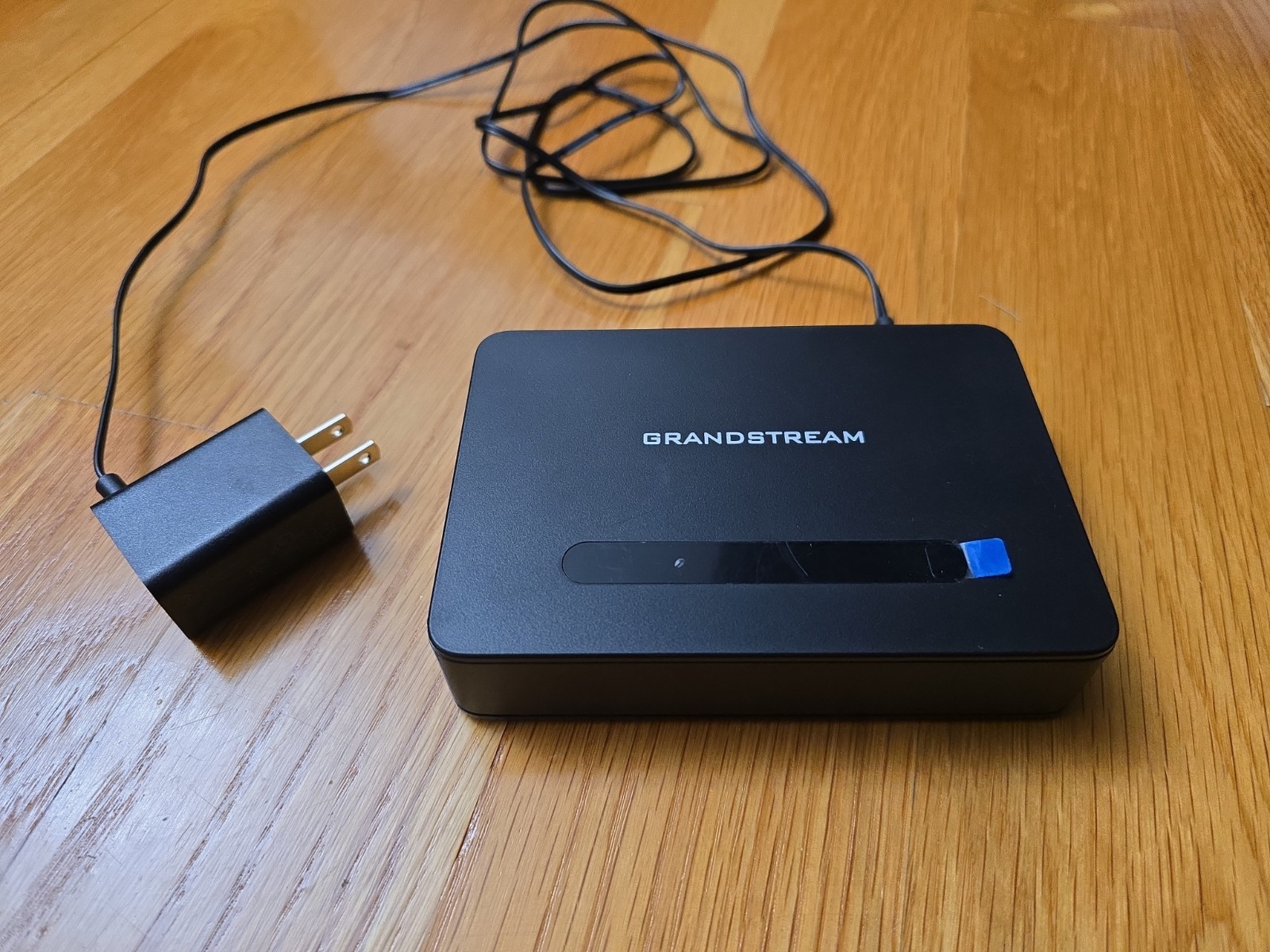 Grandstream DP750 DECT VoIP Base Station – Power Supply Included