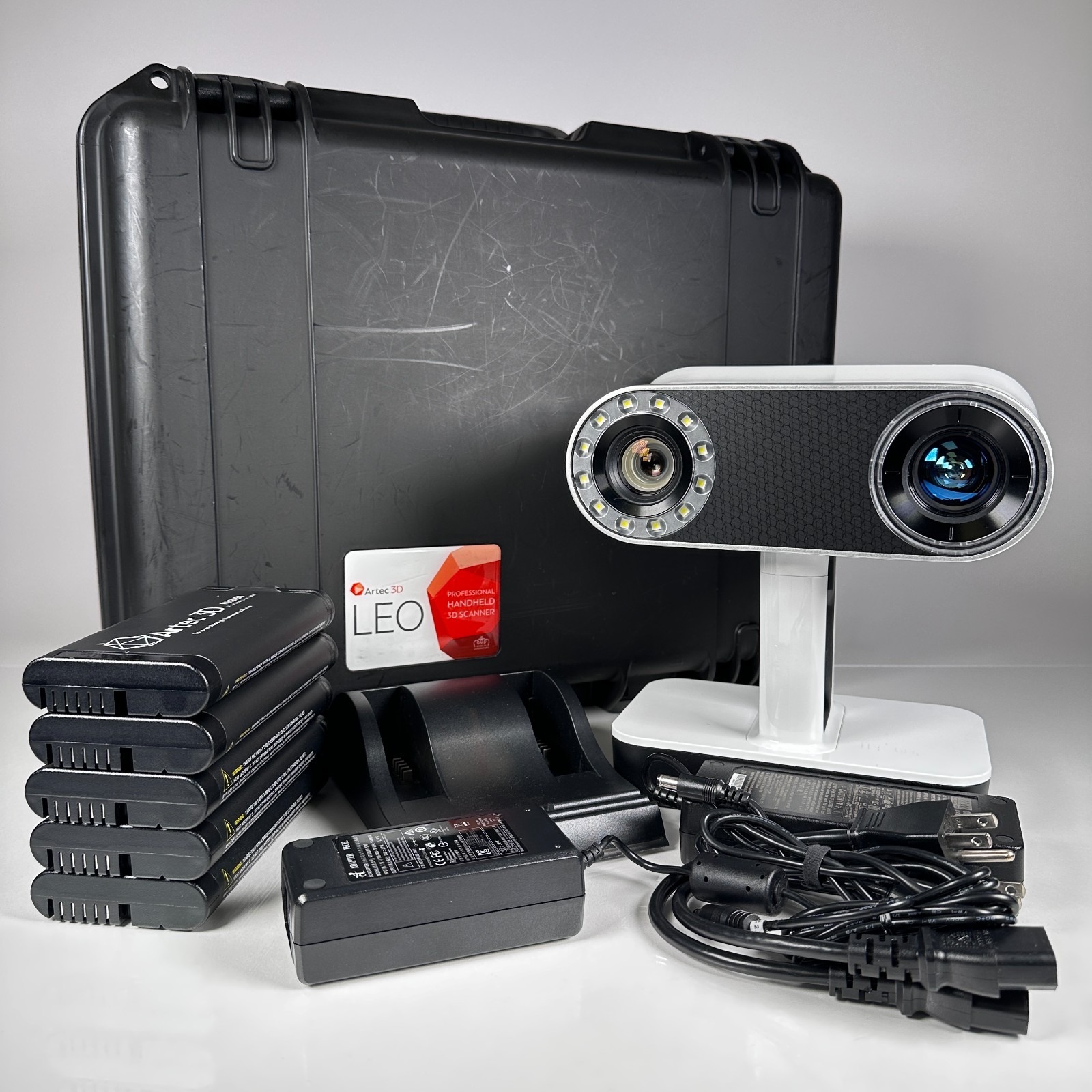 Artec Leo Professional Handheld 3D Scanner Metrology w/ Case & Batteries