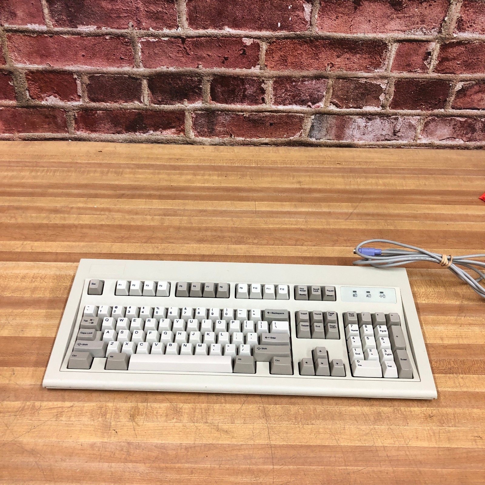 Unicomp Model M Buckling Spring Keyboard P/N UNIO416