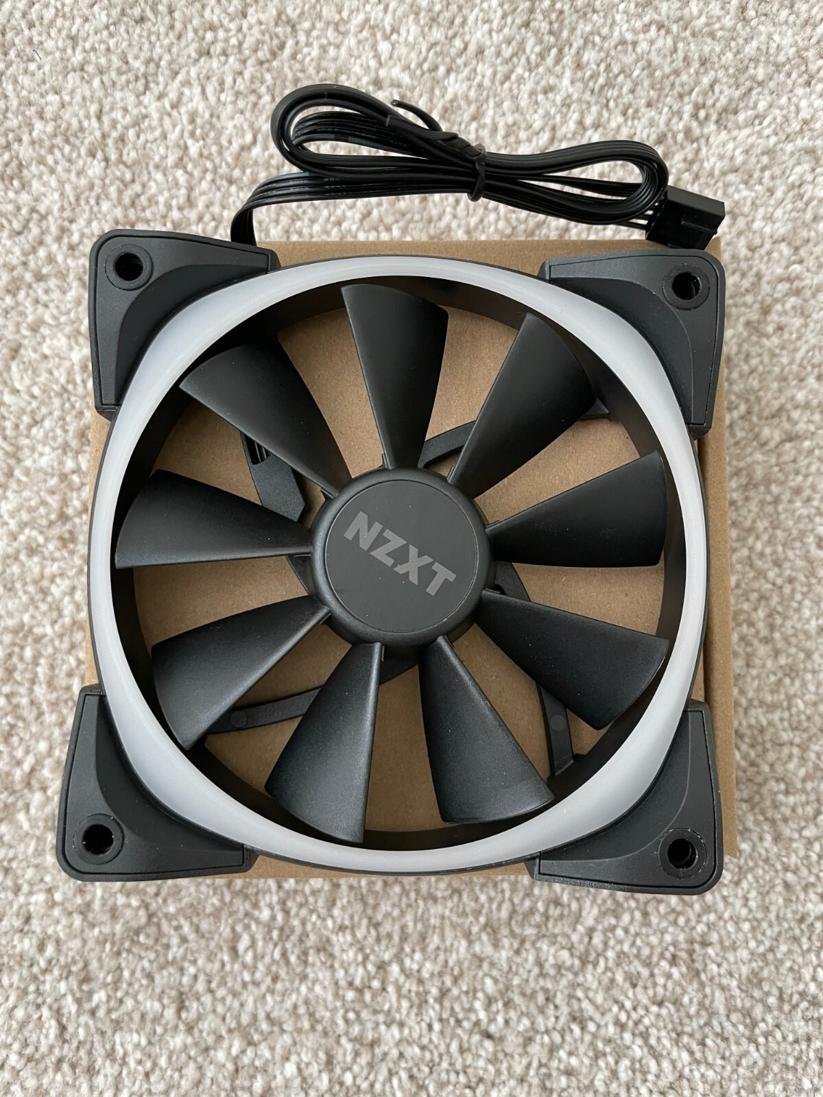 NZXT AER RGB 2 120mm RGB Fluid Dynamic Bearing PWM Fan BLACK