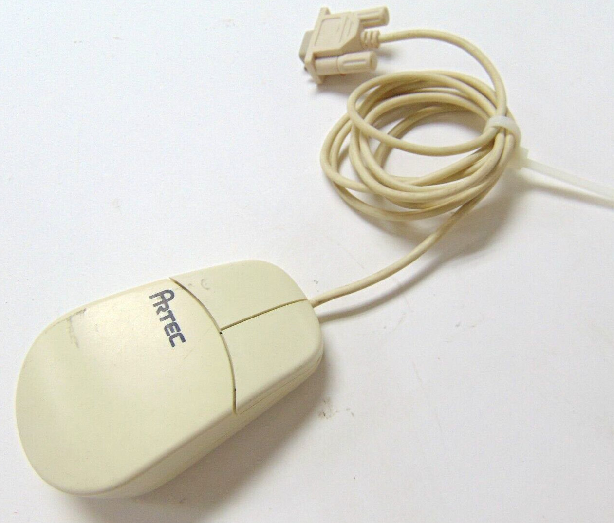 ARTEC MOUSE W/4FT. CORD  FCC ID  ITEUEC15888 SERIAL NO,703409