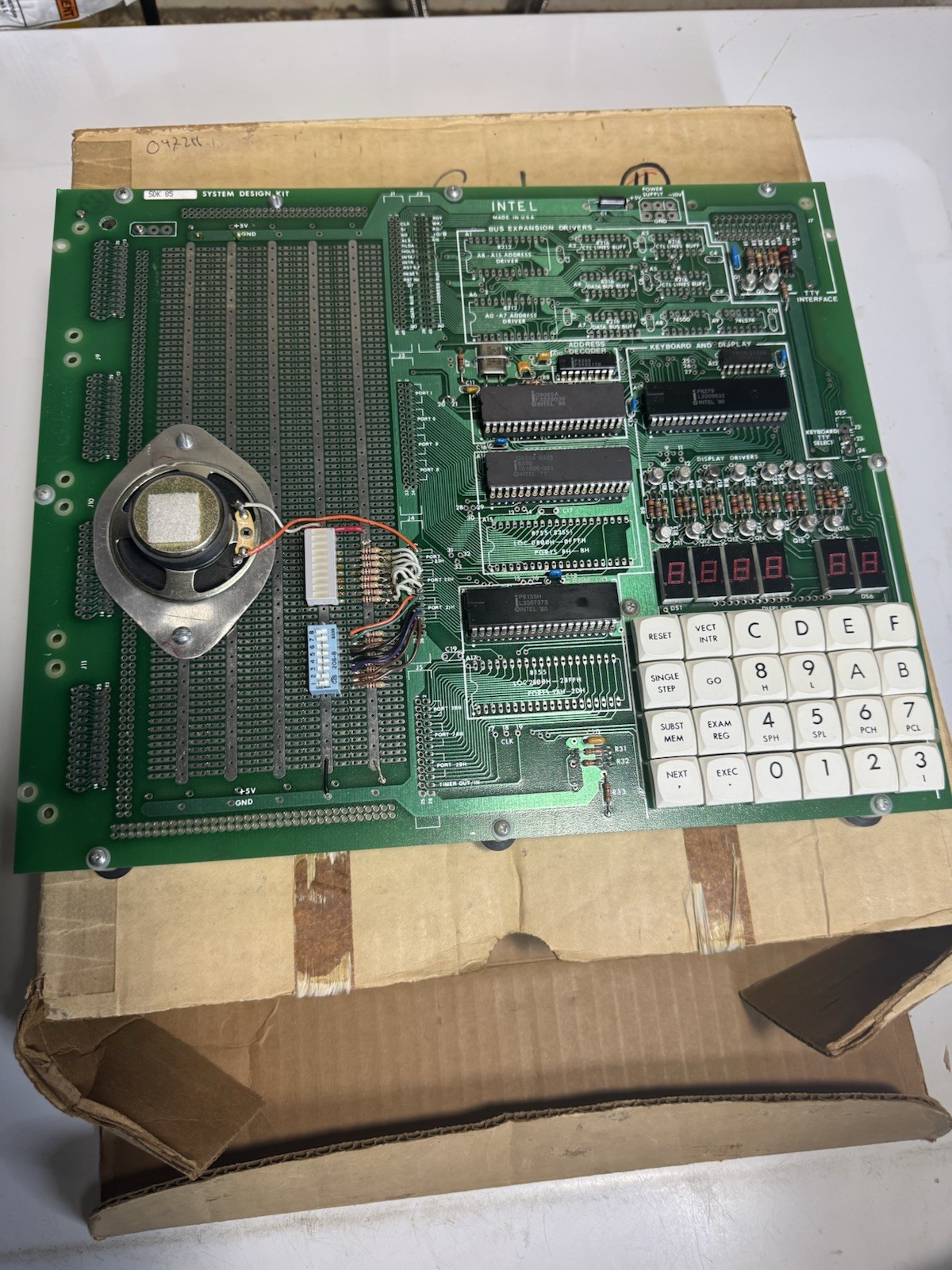 Intel MCS-85 SDK-85 System Design Kit 8085 Dev Board In Box & Copies Of Manuals