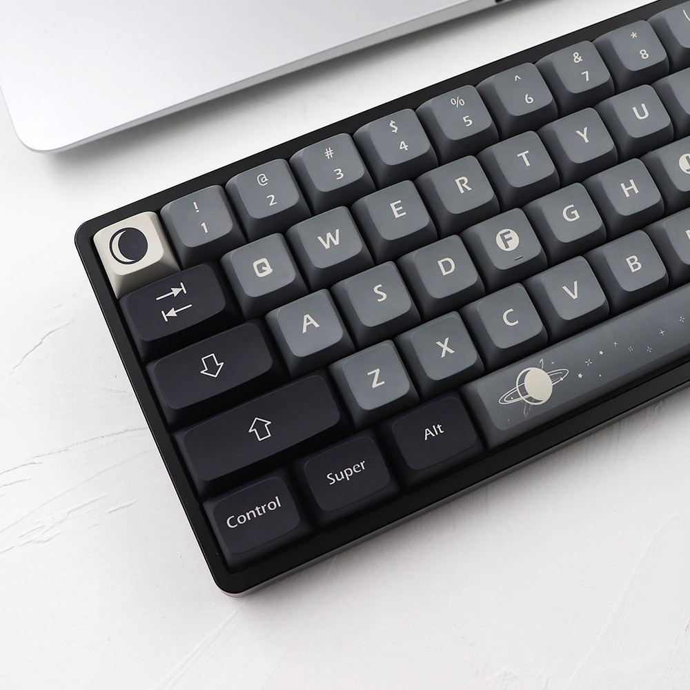 Black Gray Apollo XDA Profile Dye Subs PBT Keycap Set -133 Keys