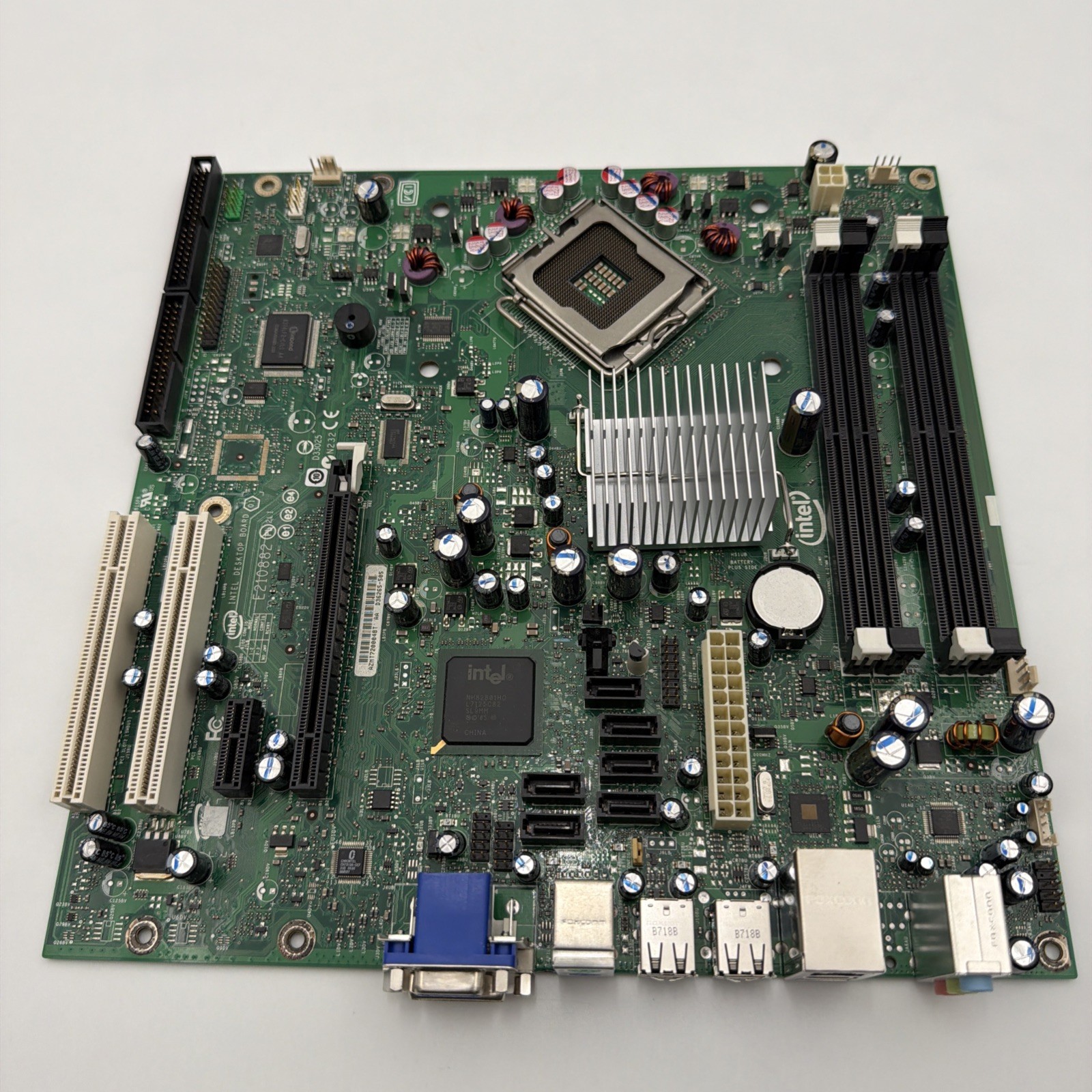 Intel E210882/DQ965CO Core 2 Duo Desktop Motherboard D33025+ / As Is