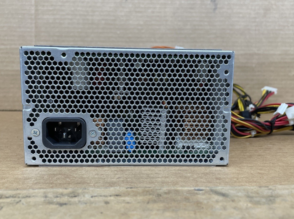 SUPERMICRO PWS-665-PQ SWITCHING POWER SUPPLY 665 WATTS TESTED & WORKING