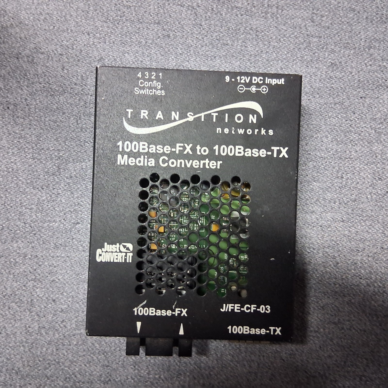 Transition Networks J/FE-CF-03 Converter 100Mbps SC to RJ-45 Fiber To Ethernet