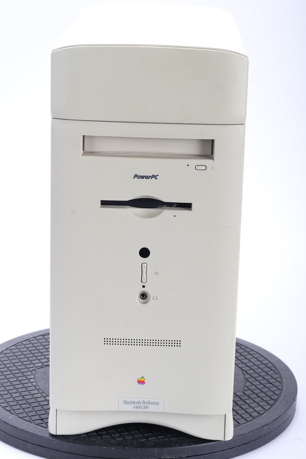 Apple Macintosh Performa 6400/200 M3548 Power PC - Fair Condition
