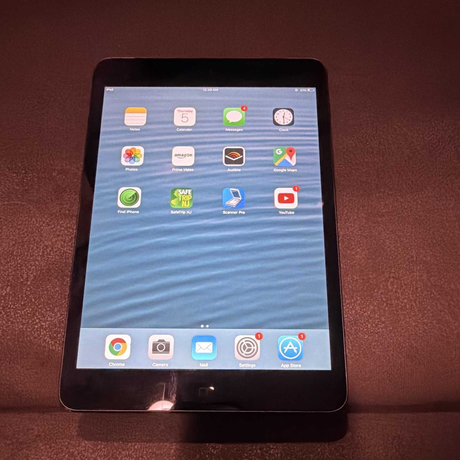 Apple iPad Mini 1st Generation – 64GB – WiFi + Cellular (Verizon)