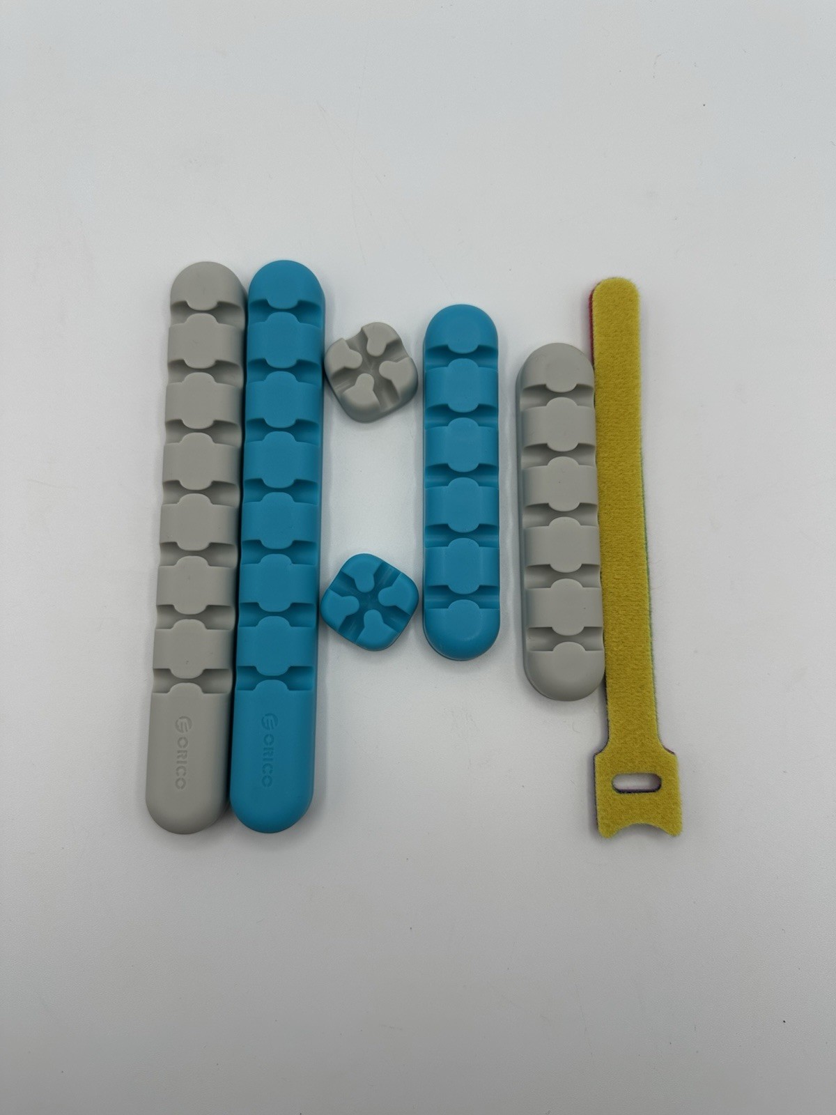 2-Pack Self Adhesive Cord Holders Cable Organizer Clips Wire Management 3M Mount