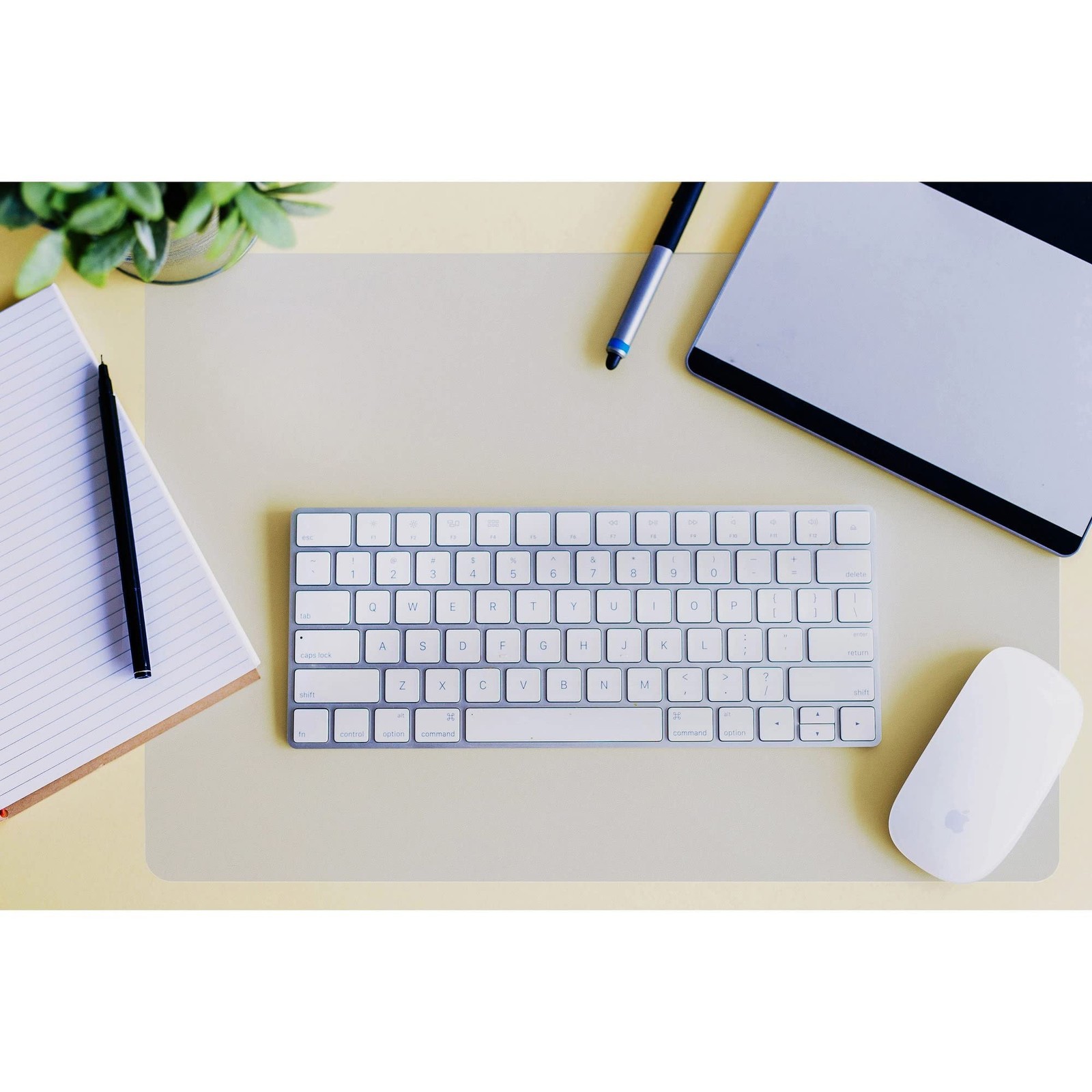 Desktex Polycarbonate AntiSlip Desk Pad Clear 19x24 Inch FPDE1924RA