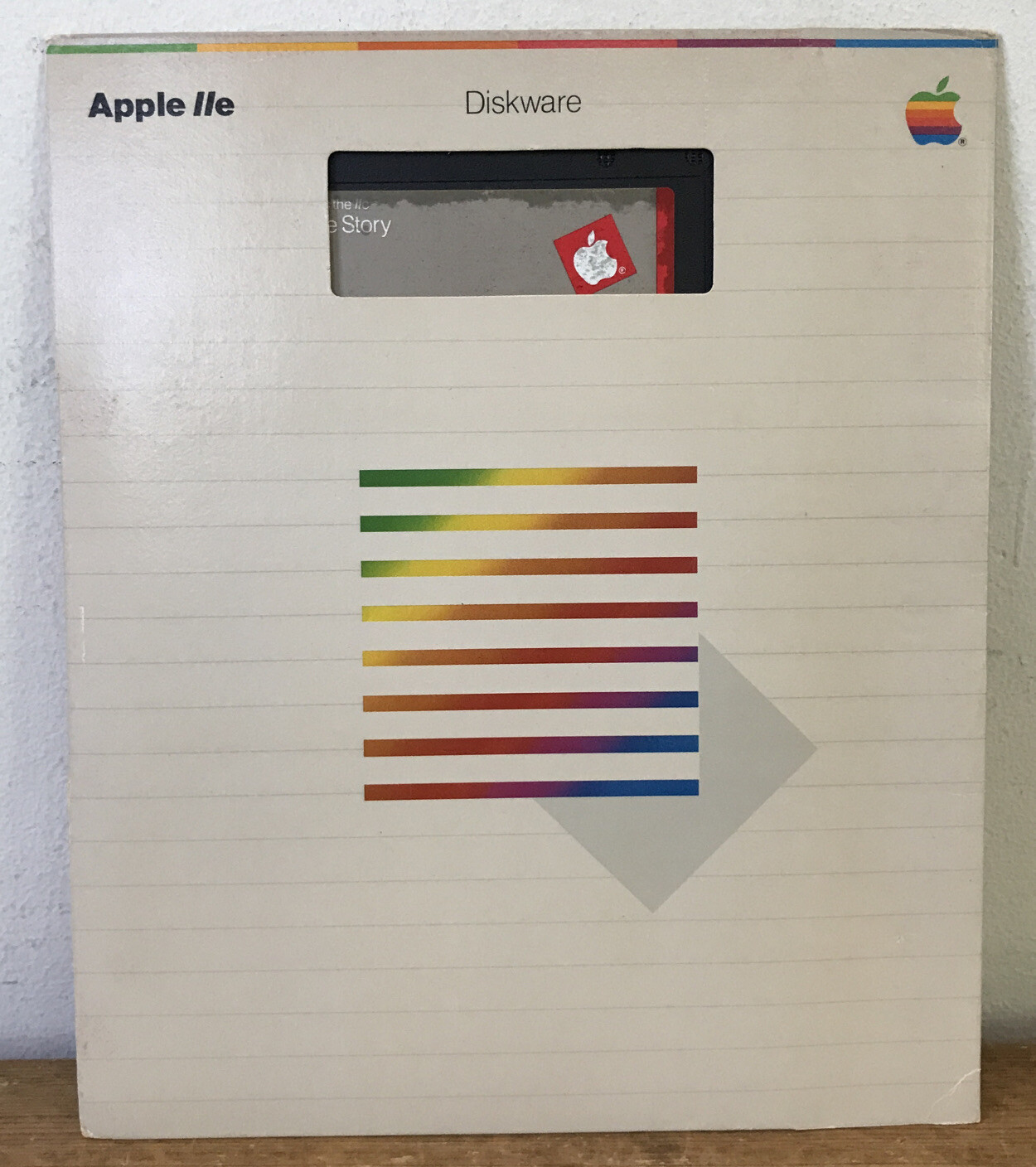 Vtg 80s Apple IIc Exploring Apple Logo Pascal Inside Story ProDOS Floppy Disk