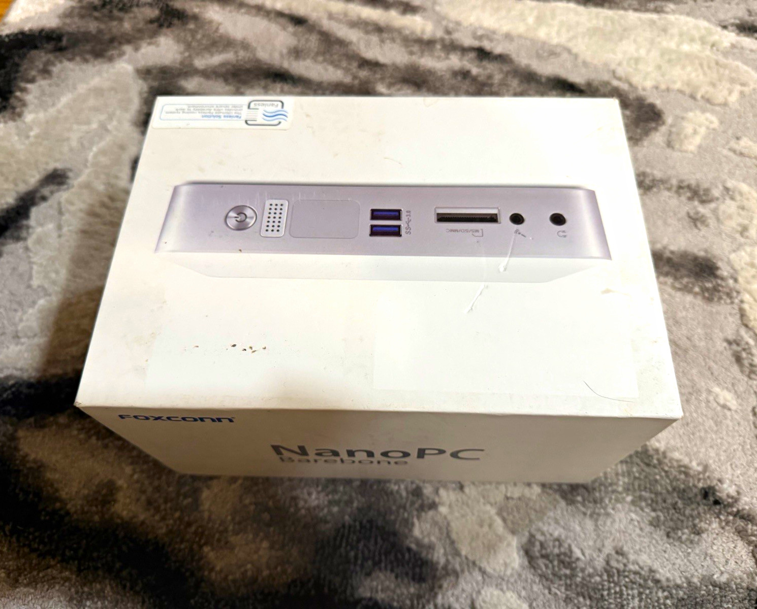 Foxconn NanoPC AT-5570 Mini PC Desktop Casual/Office AMD C-70 Wi-Fi HDMI