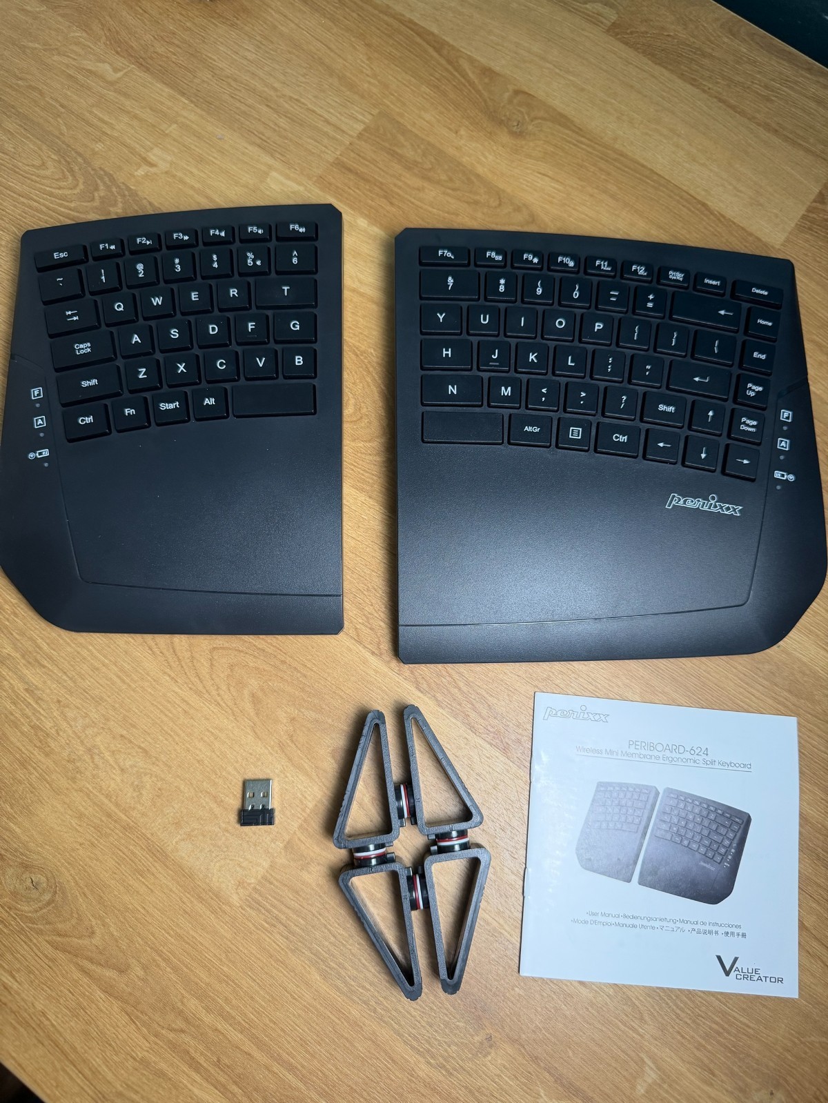 Perixx Periboard-624 Wireless Ergonomic Split Keyboard Black US Tenting Stands
