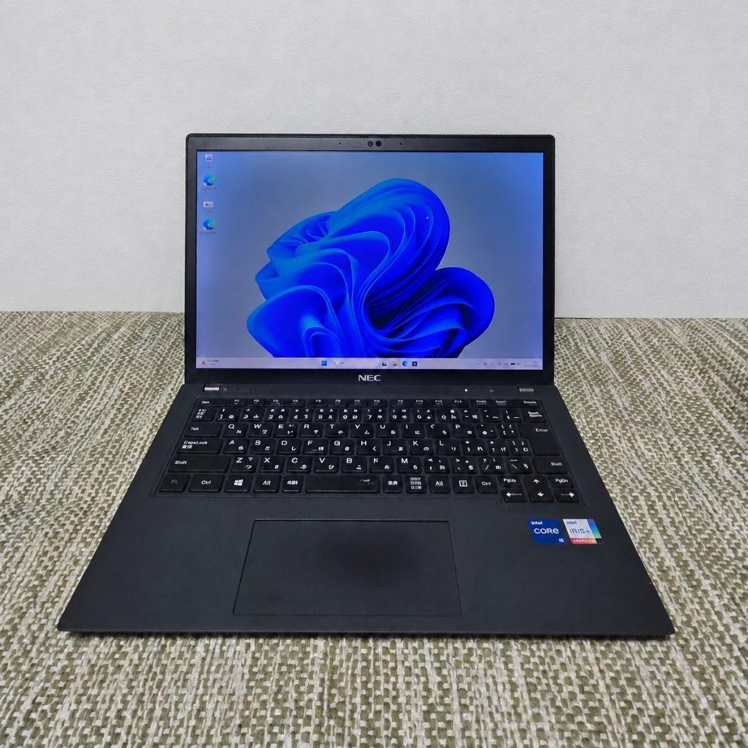 Ultra-Light NEC LAVIE Direct PM(X) i5-1135G7 Iris Xe 8GB SSD 256GB 13.3" FHD