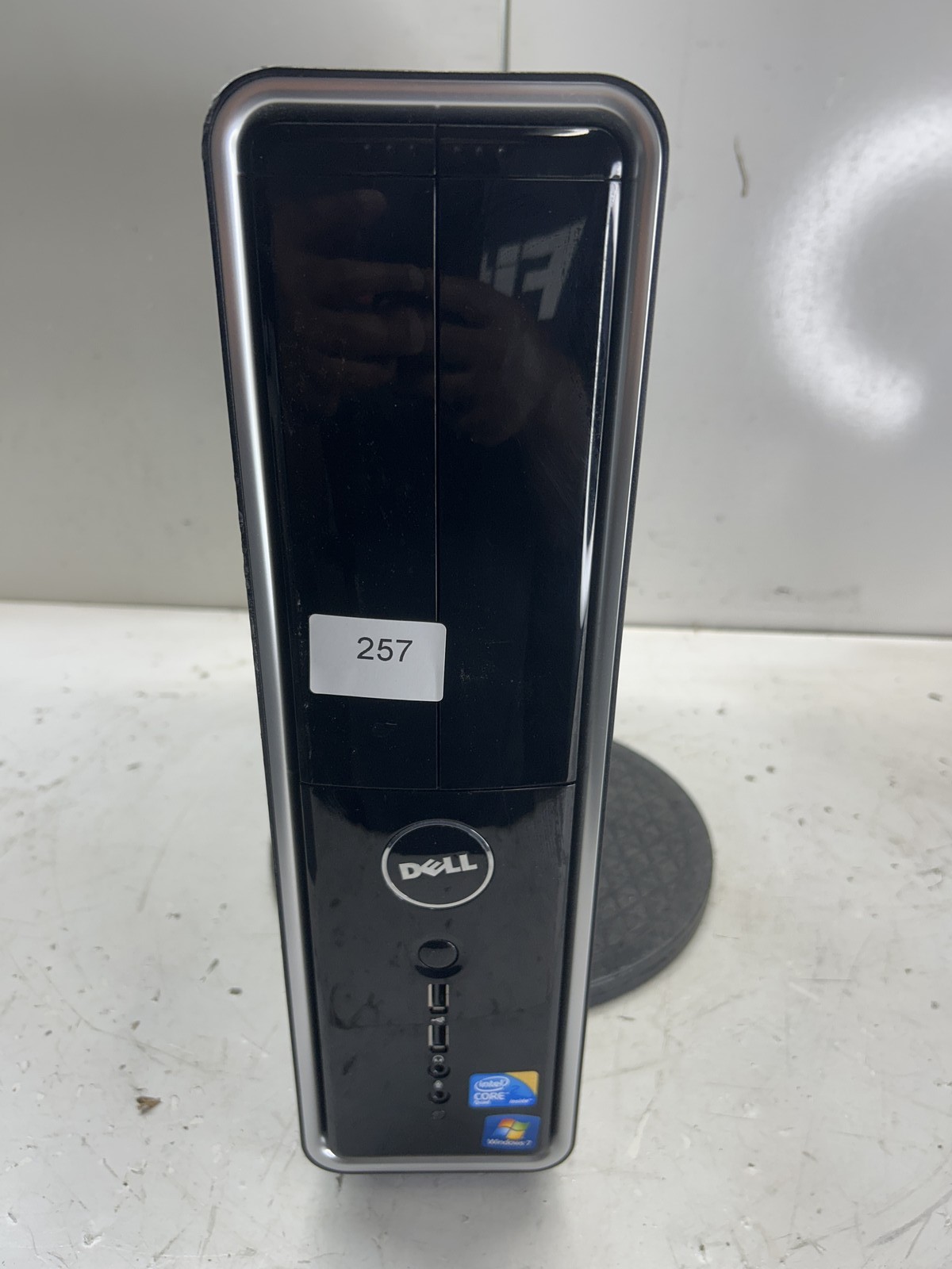 Dell Inspiron 537s Intel Core 2 Quad Q8200 2.33GHz 4GB NO HDD