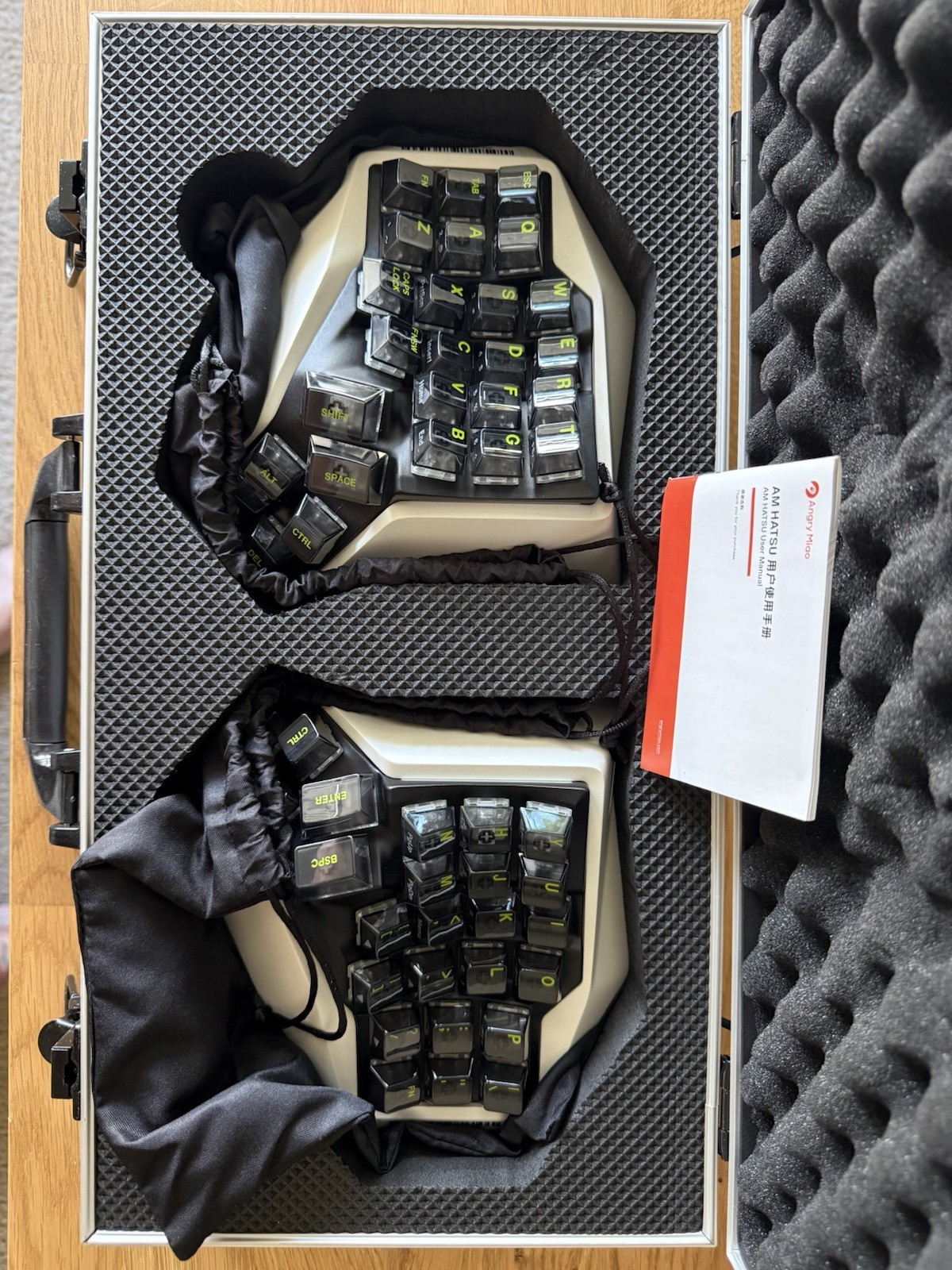 Angry Miao AM HATSU AM-05 Wireless Bluetooth Split Ergonomic Keyboard, EN QWERTY