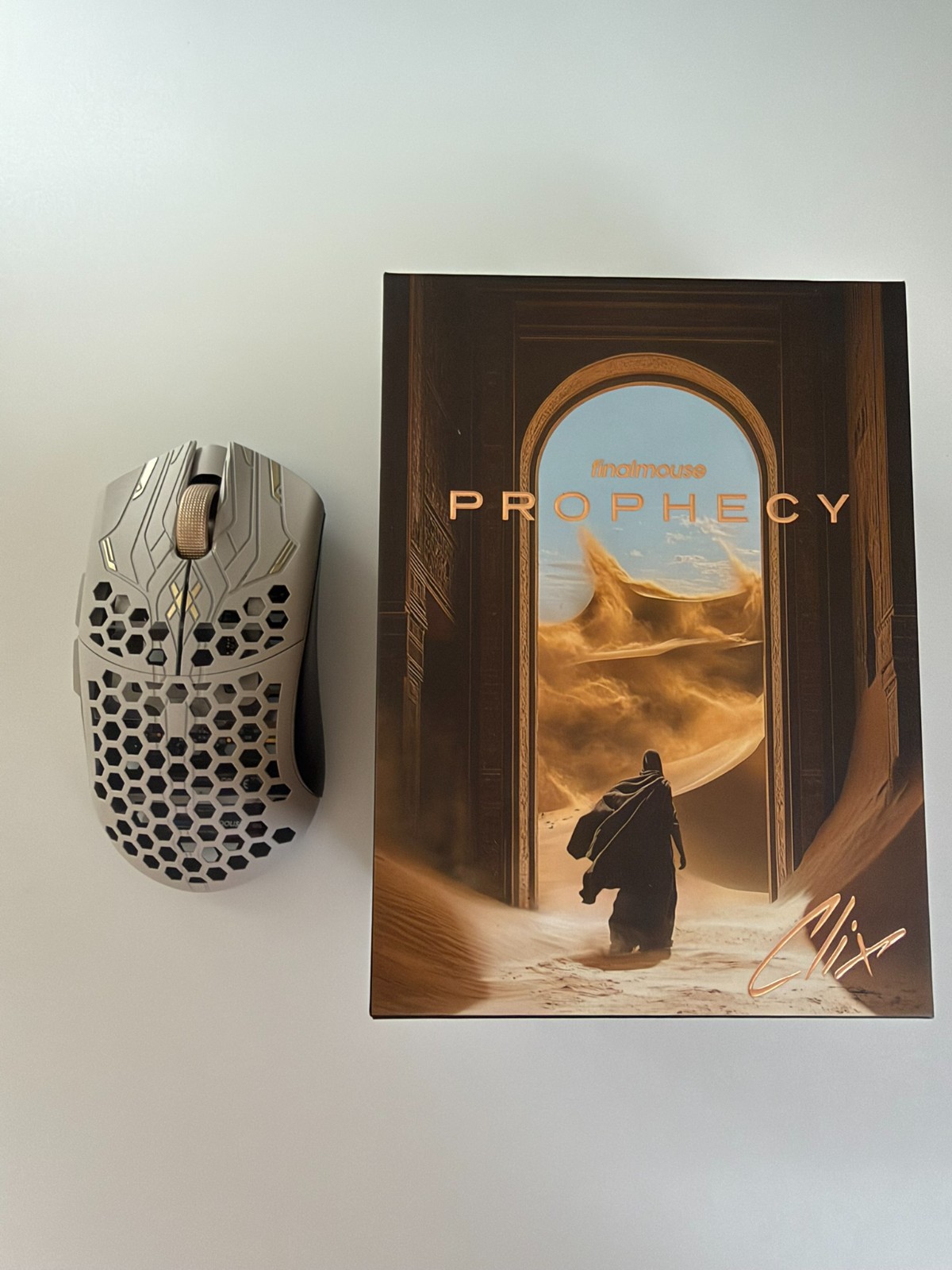 Finalmouse ULX Prophecy Clix Small