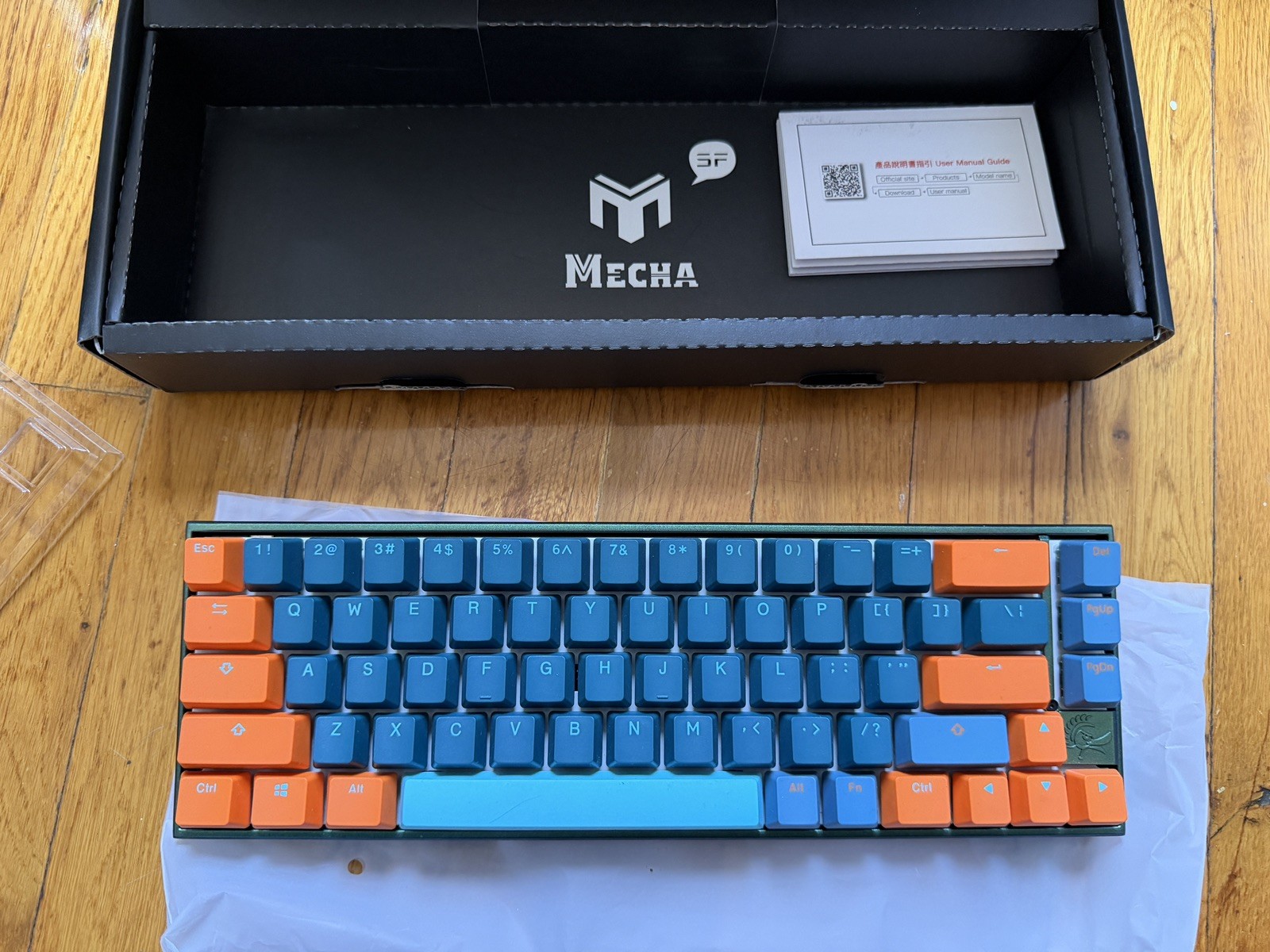 Ducky Mecha SF Keyboard Radiant Series - Emerald | Cherry MX Brown
