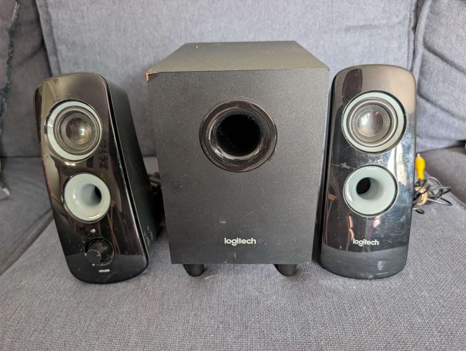 Logitech Z323 2.1 Computer Speakers with Subwoofer 30W PC Stereo System Tested