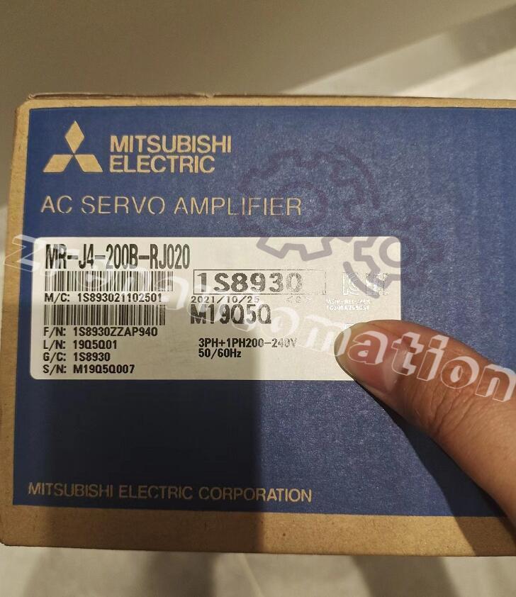 MR-J4-200B-RJ020 Mitsubishi Servo Drive New In Box Spot Goods Expedited Shipping