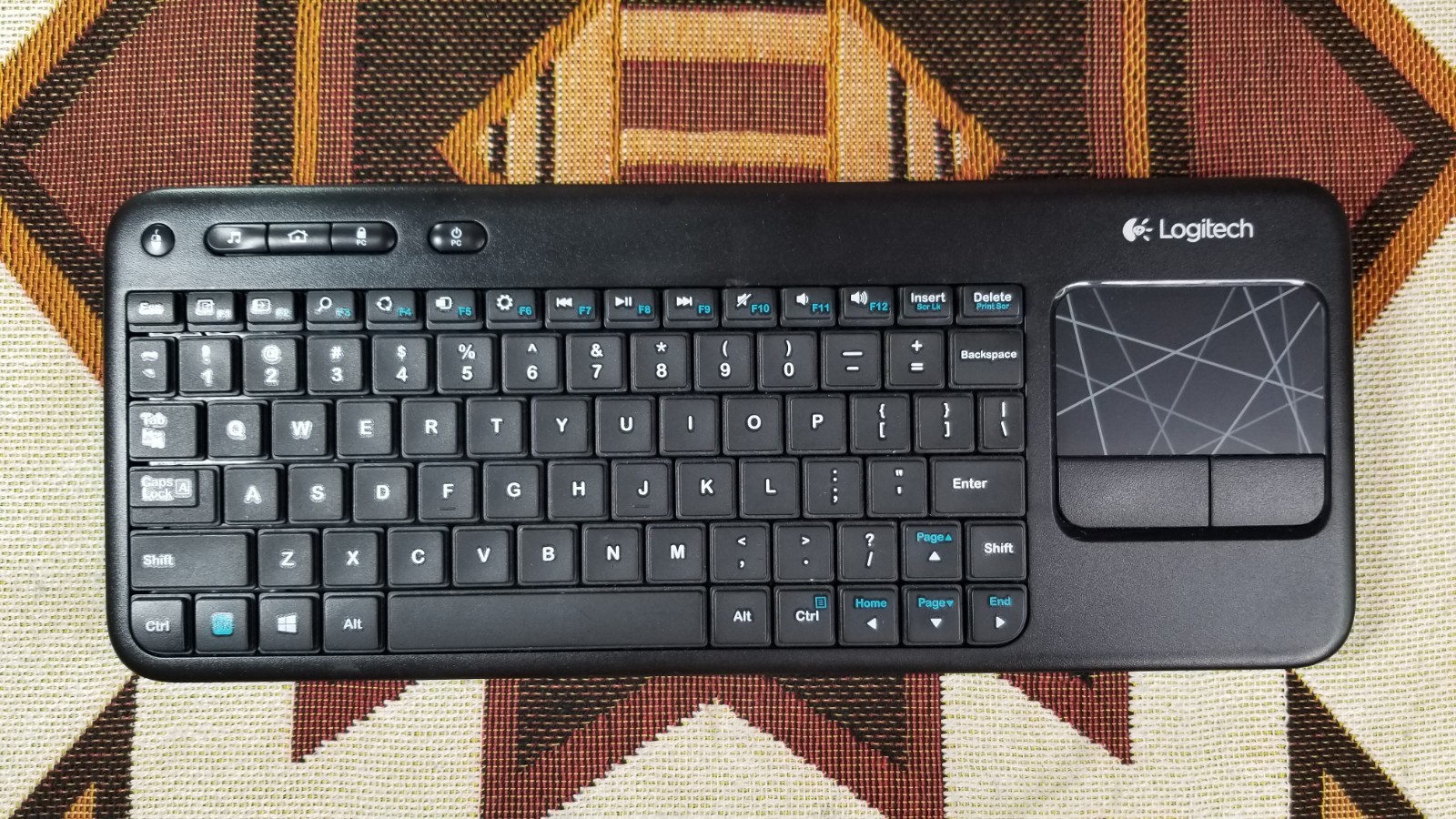 Black Logitech K400r Compact 2.4ghz USB Trackpad Wireless Keyboard NO Dongle
