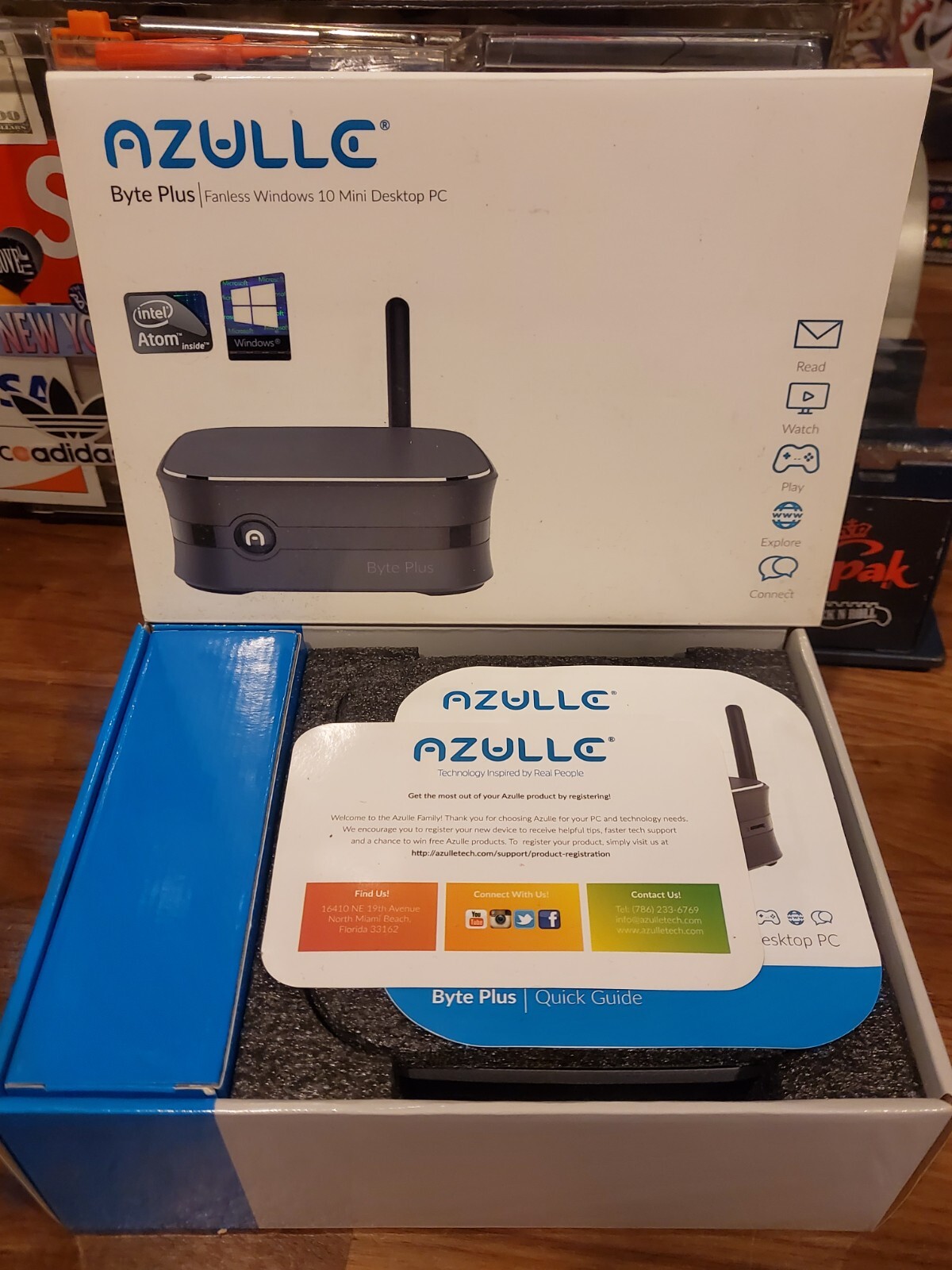 Azulle Mini PC Byte Plus 2GB RAM Intel Atom 1.84GHz 32GB Fanless Windows 10