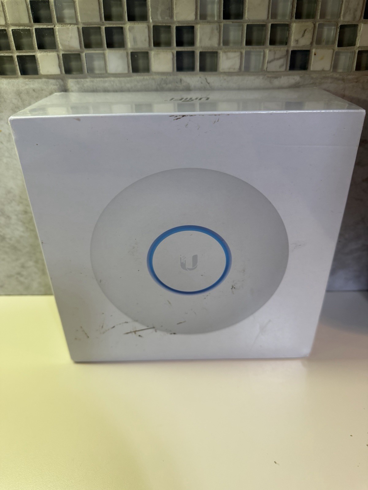 Ubiquiti Enterprise Access Point UAP-NANOHD-US BRAND NEW SEALED 02