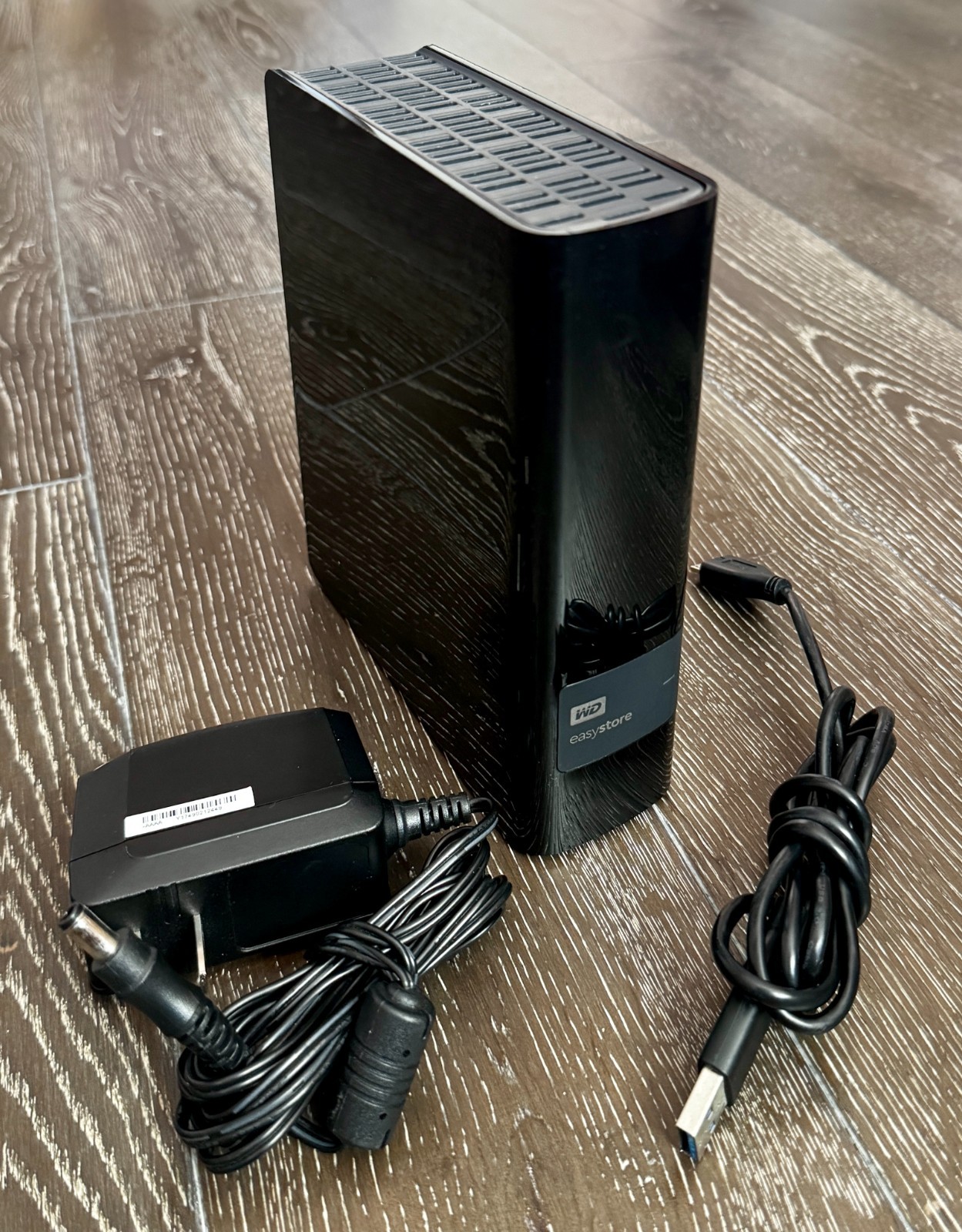 WD easystore 8TB External Desktop Hard Drive USB 3.0 WDBCKA0080HBK-NA SMART Pass