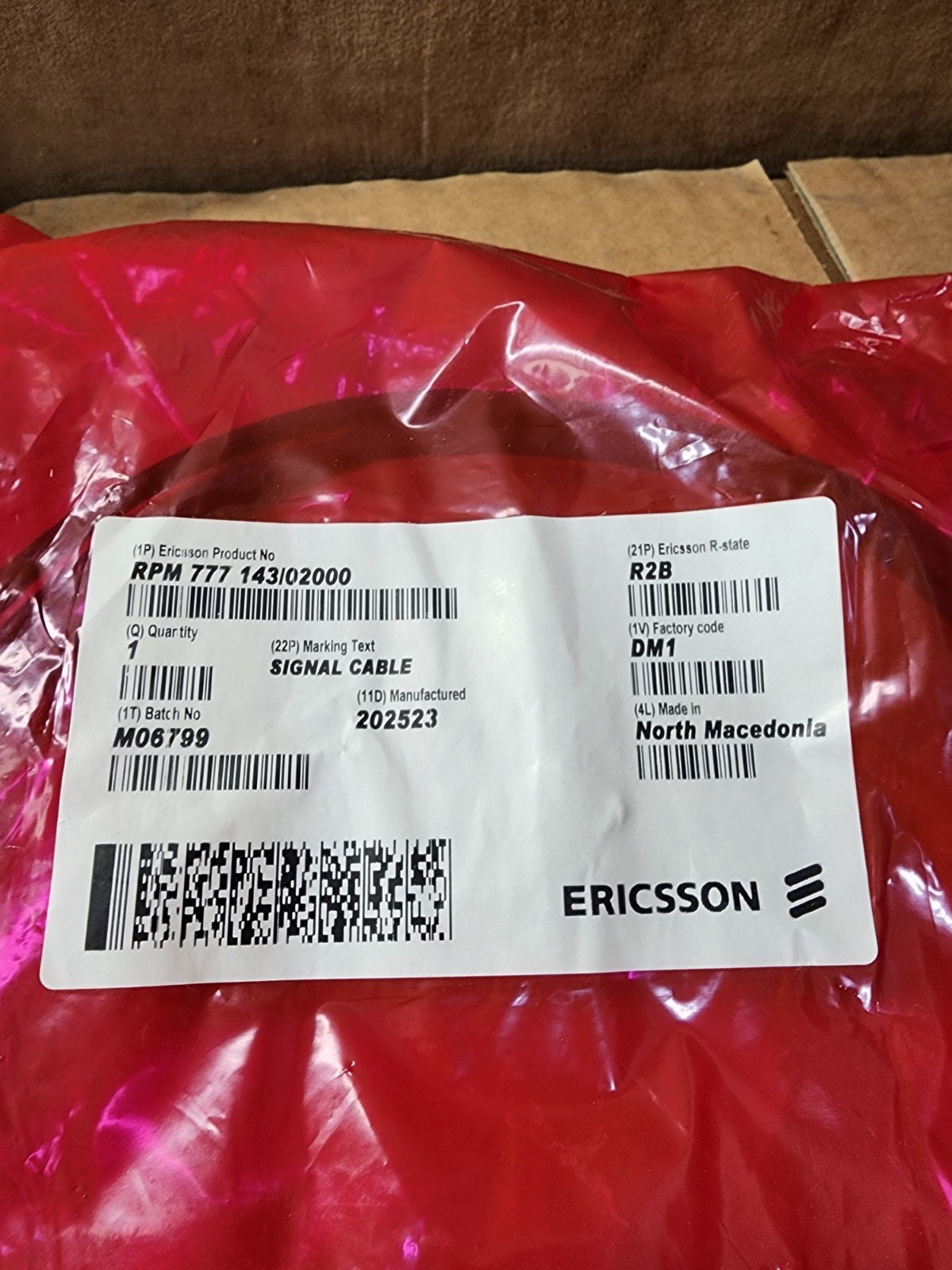 NEW Ericsson RPM 777 143/02000 R2B Signal Cable w/ Connector Telecom RBS